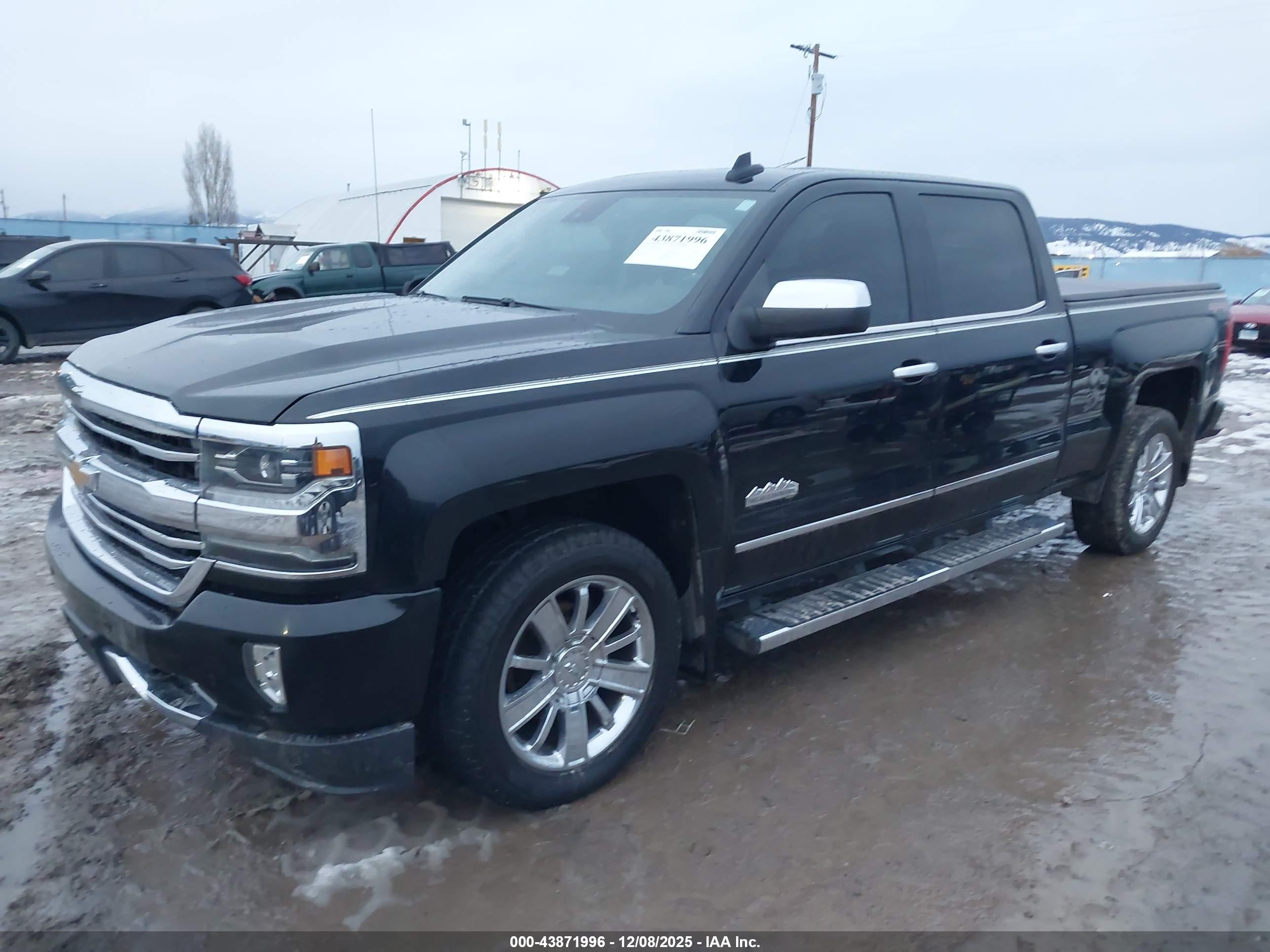 CHEVROLET SILVERADO image 2