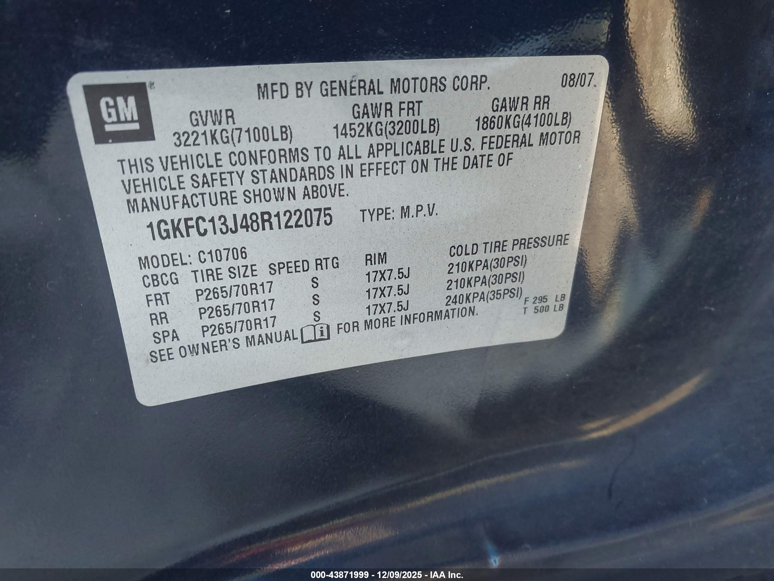GMC YUKON image 9