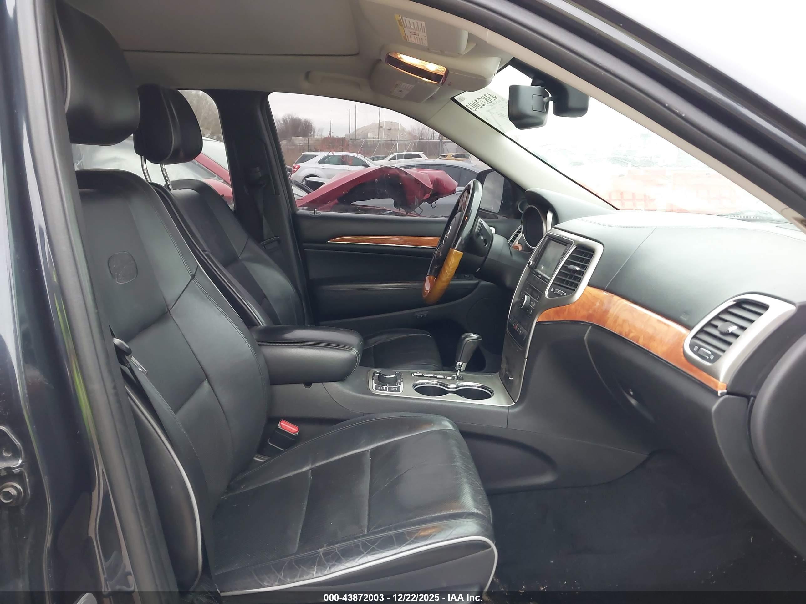 JEEP GRAND image 5