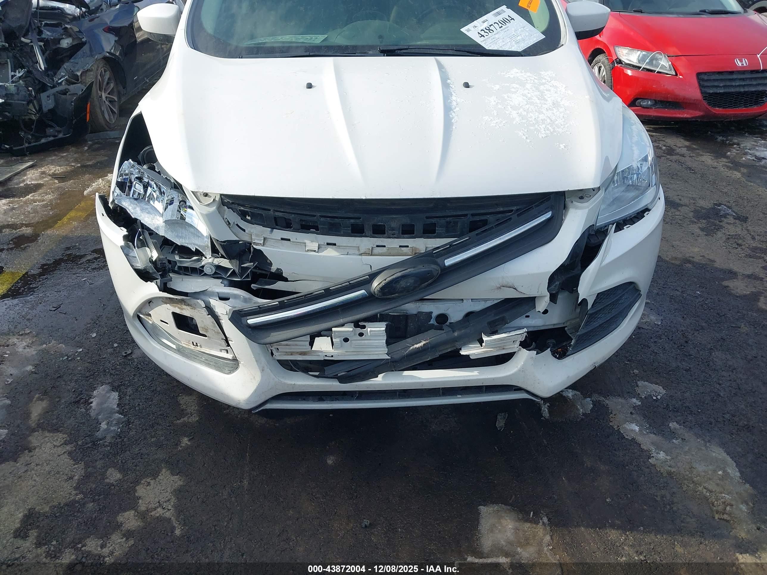 FORD ESCAPE image 6