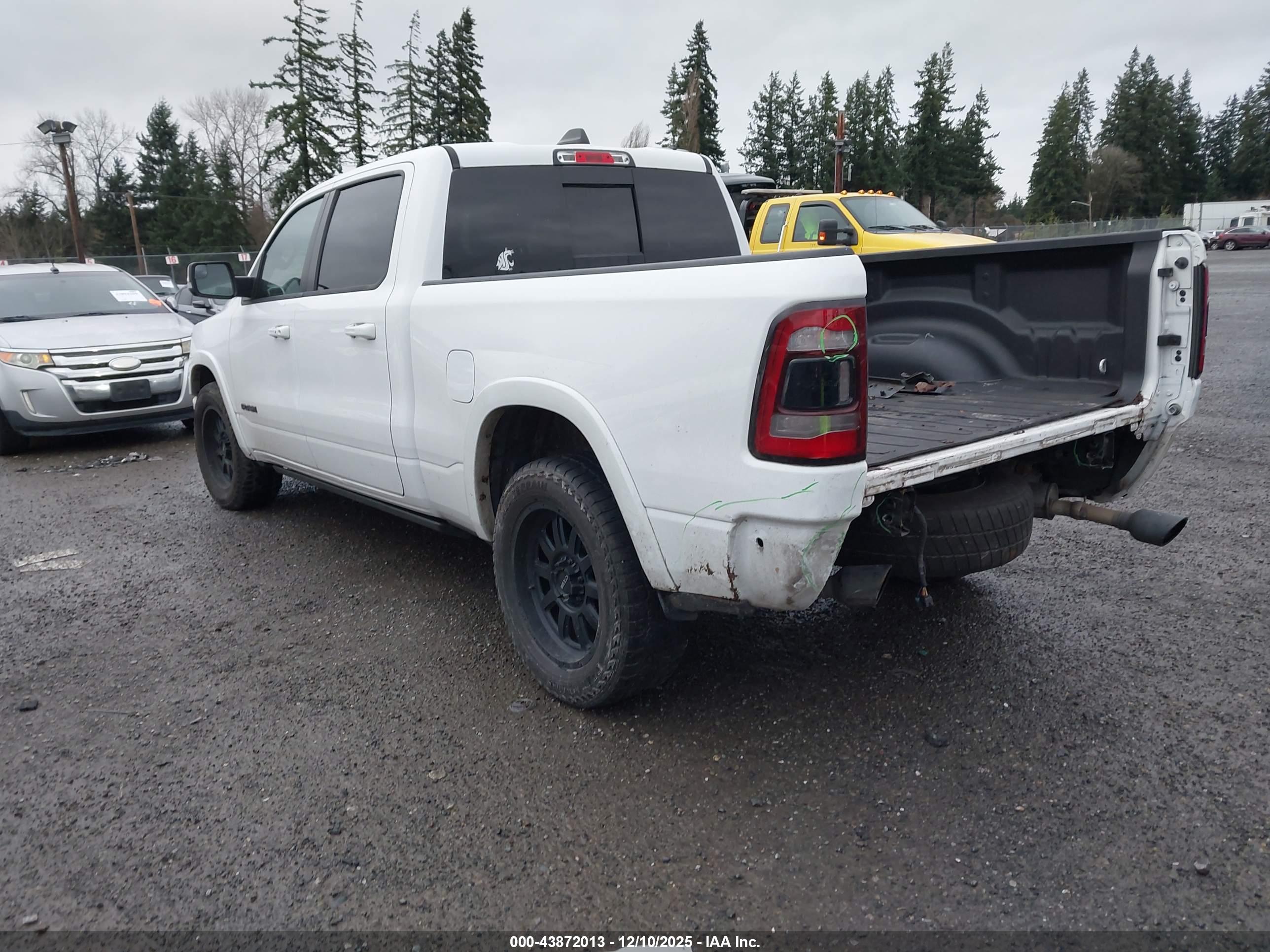 RAM 1500 image 3