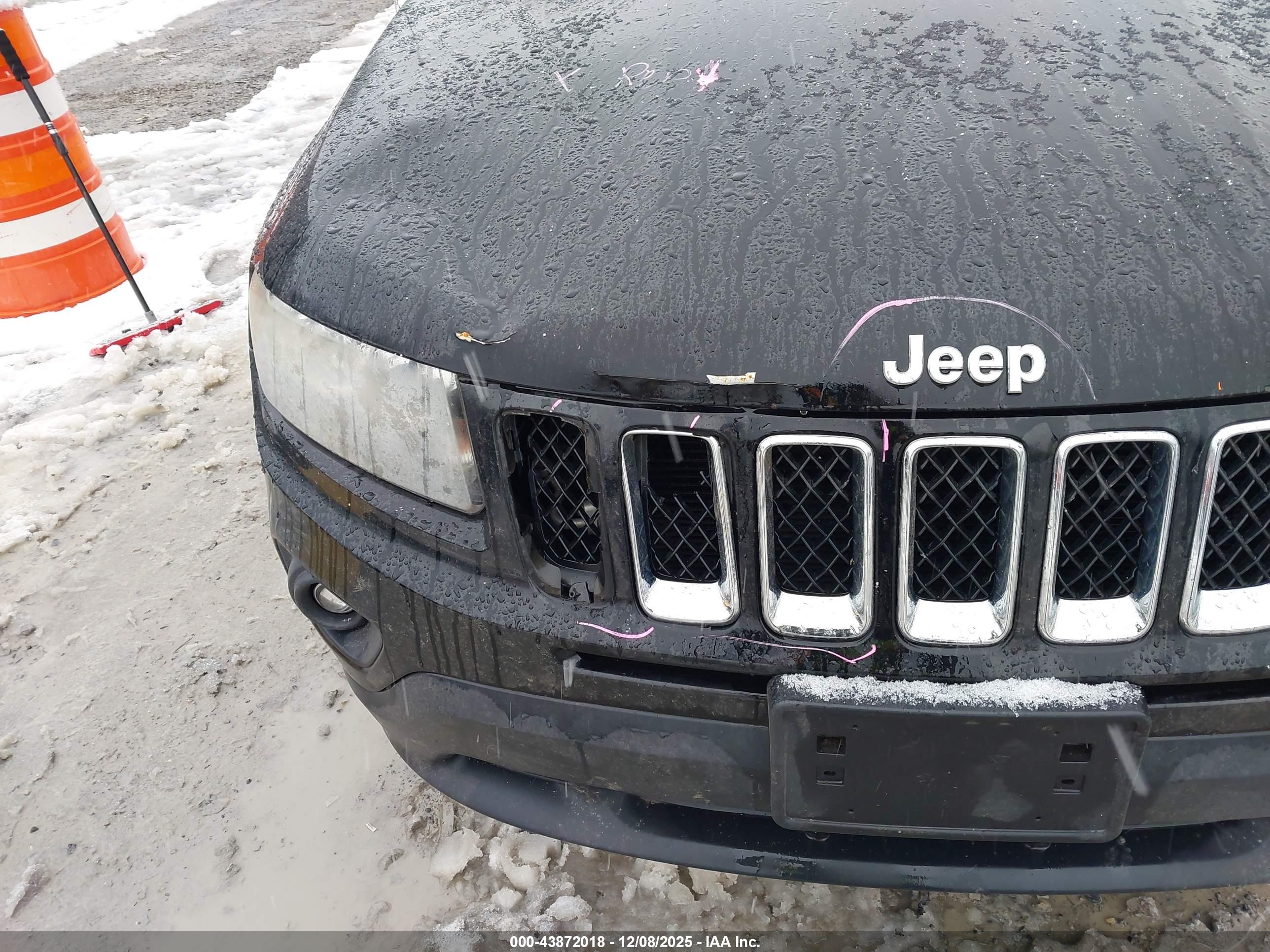 JEEP COMPASS image 6