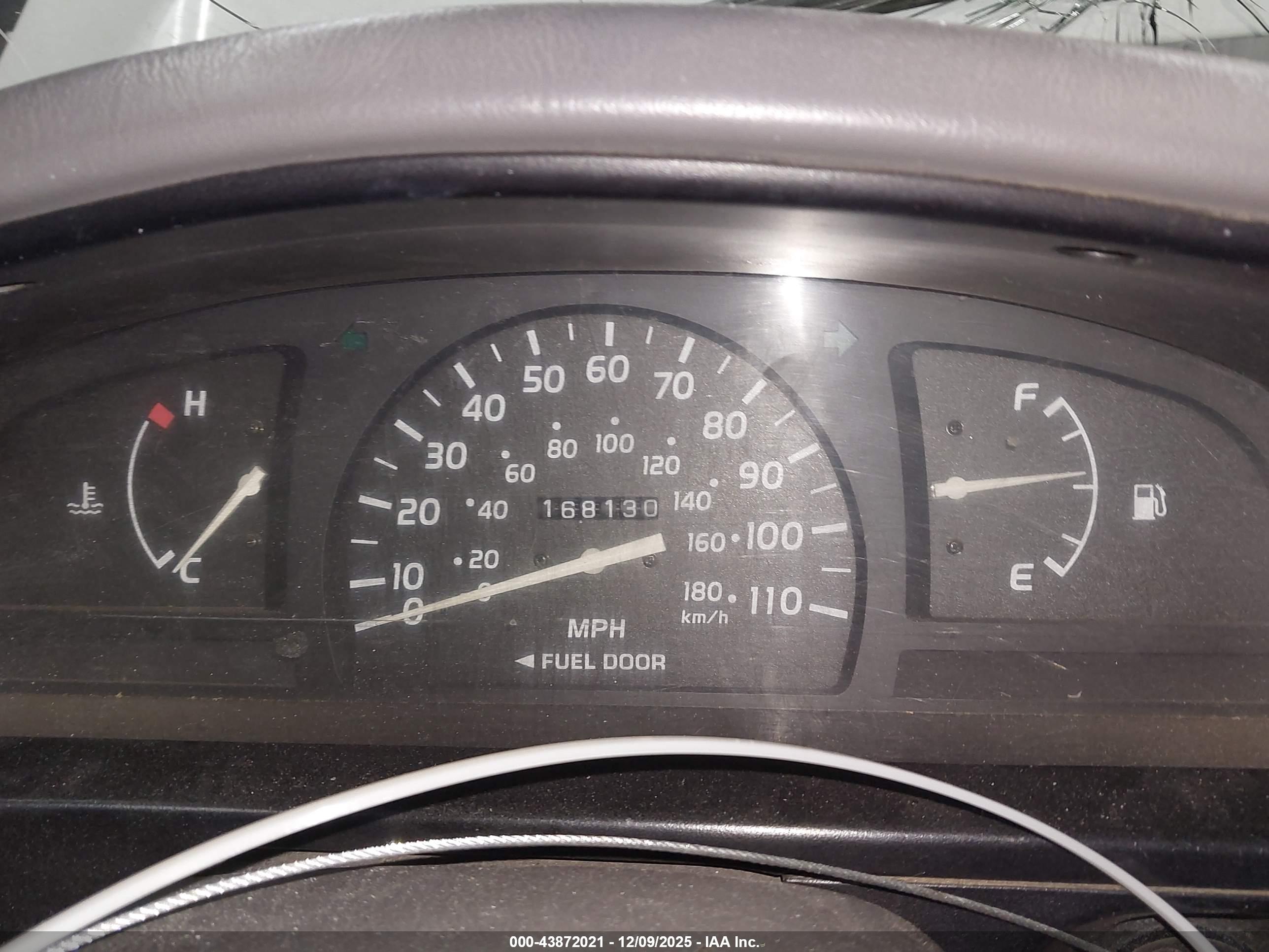 TOYOTA TACOMA image 7
