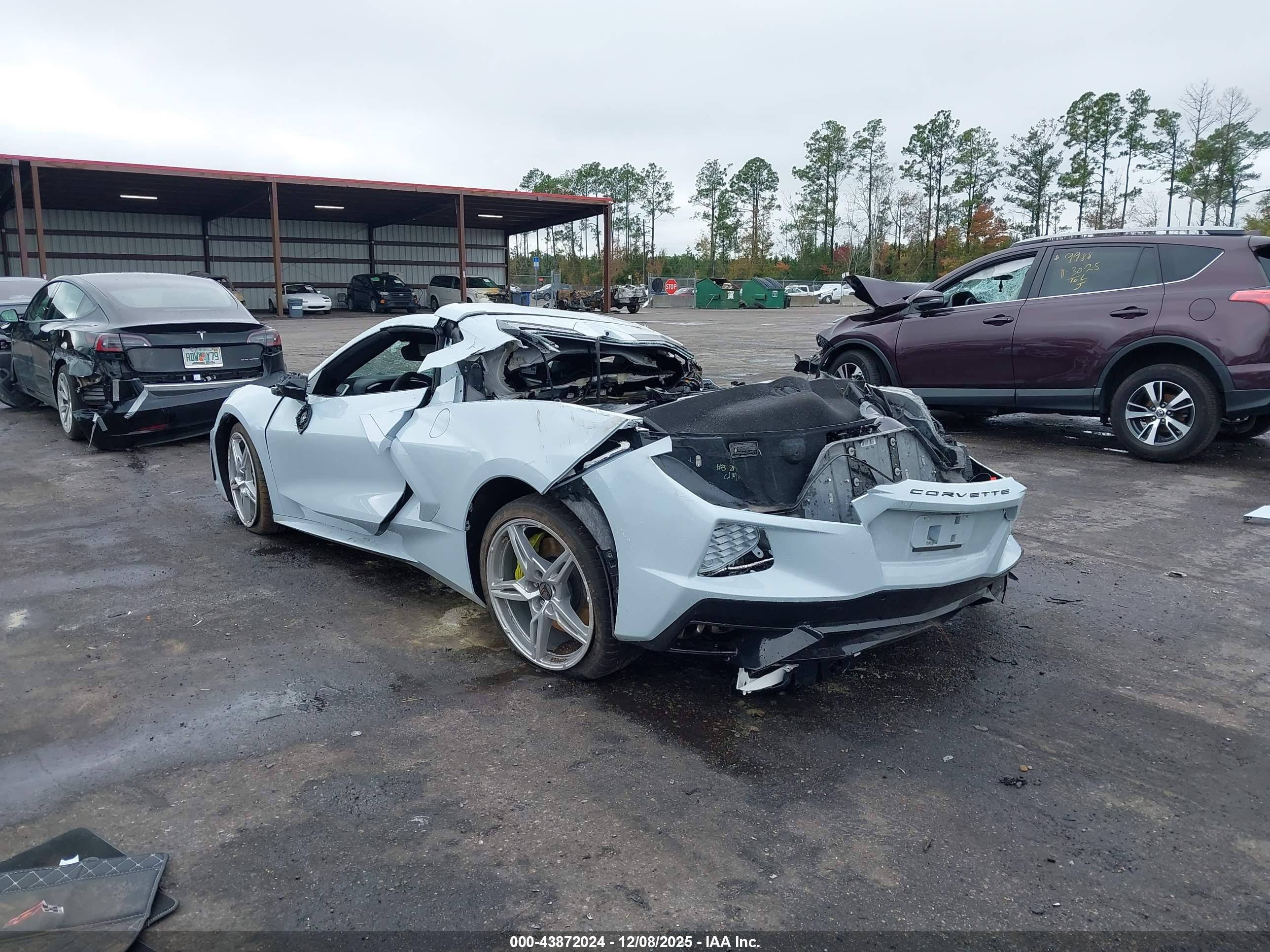 CHEVROLET CORVETTE image 3