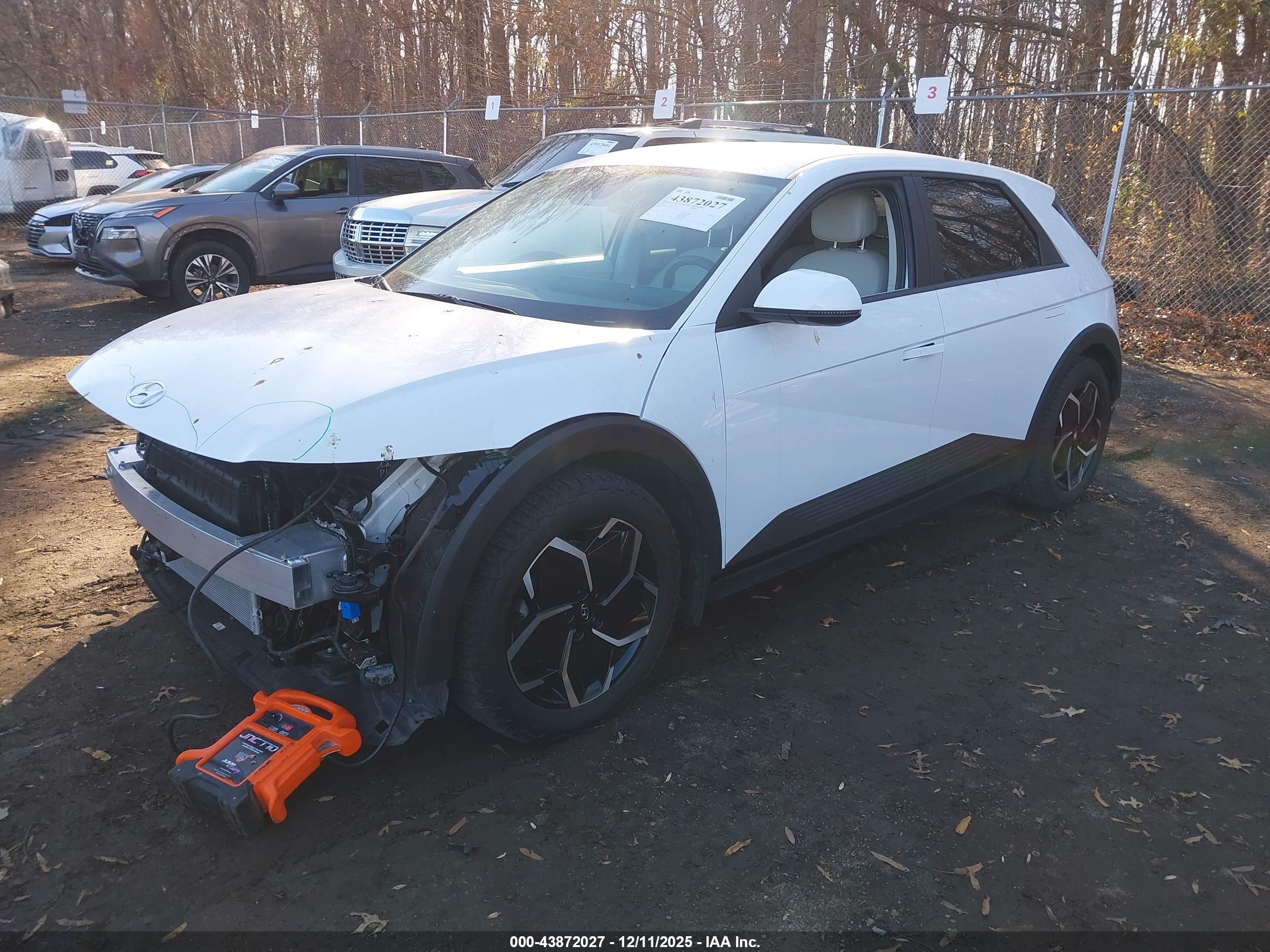 HYUNDAI IONIQ image 2