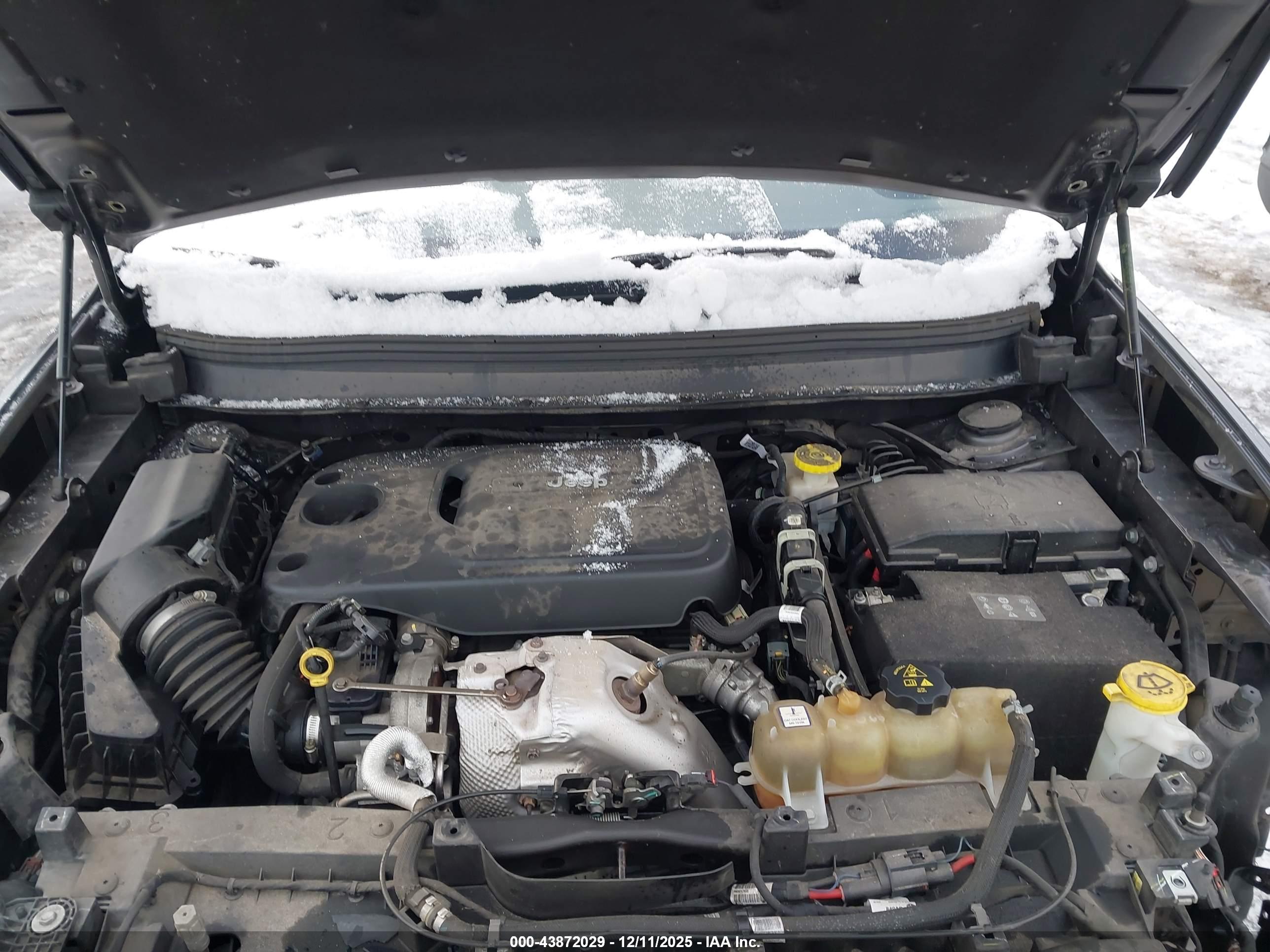 JEEP CHEROKEE image 10