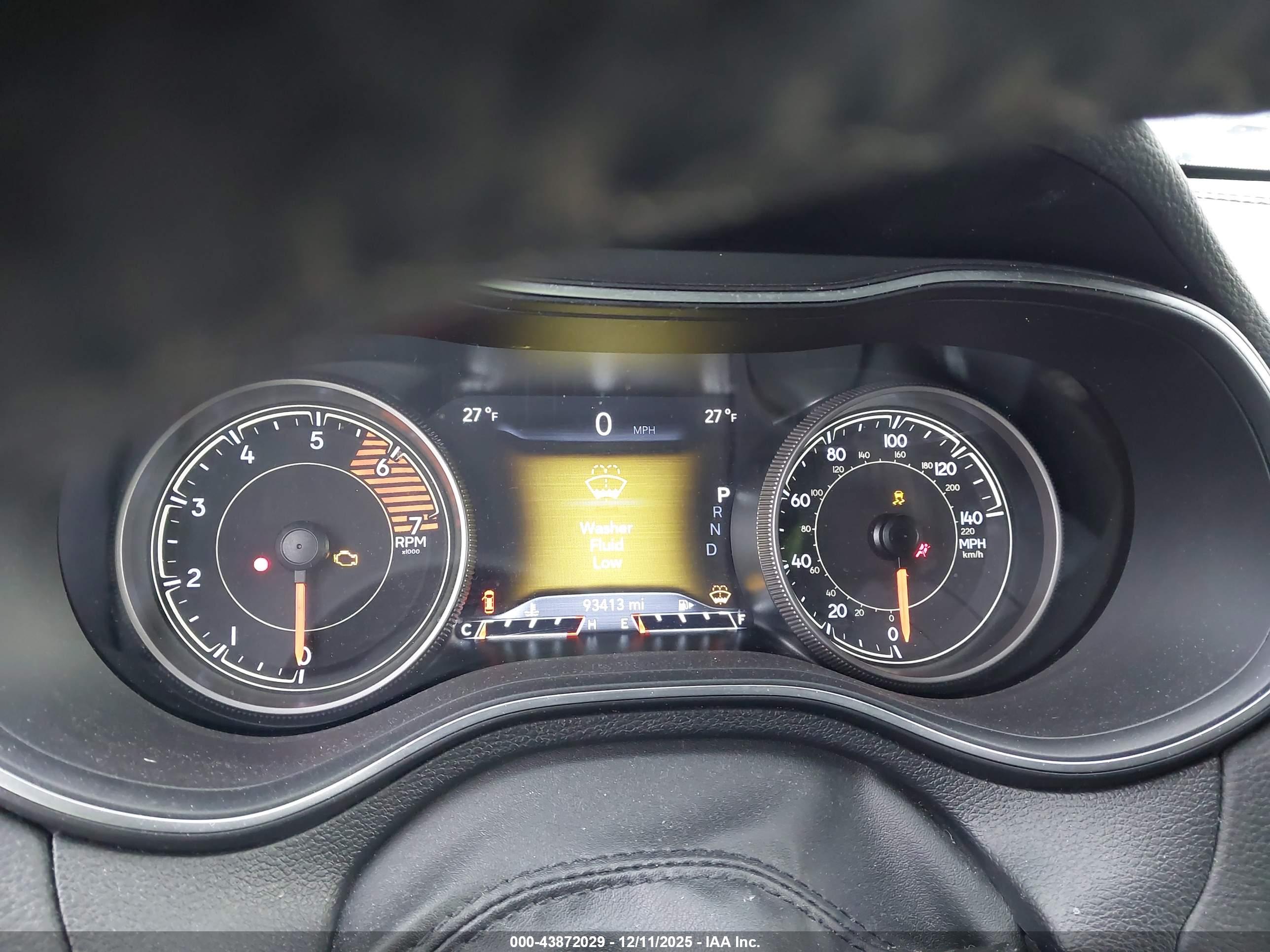 JEEP CHEROKEE image 7