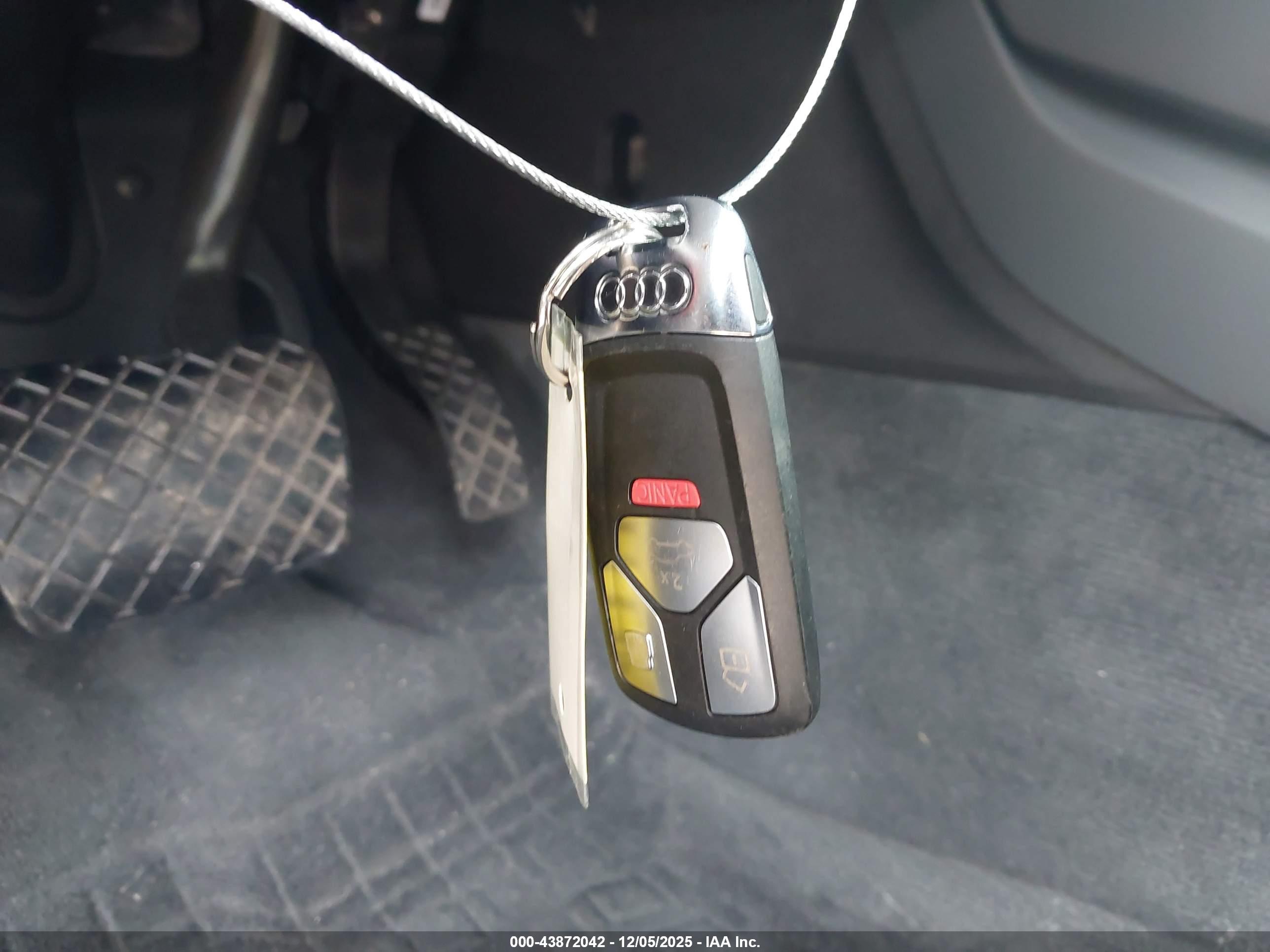 AUDI Q5 image 11