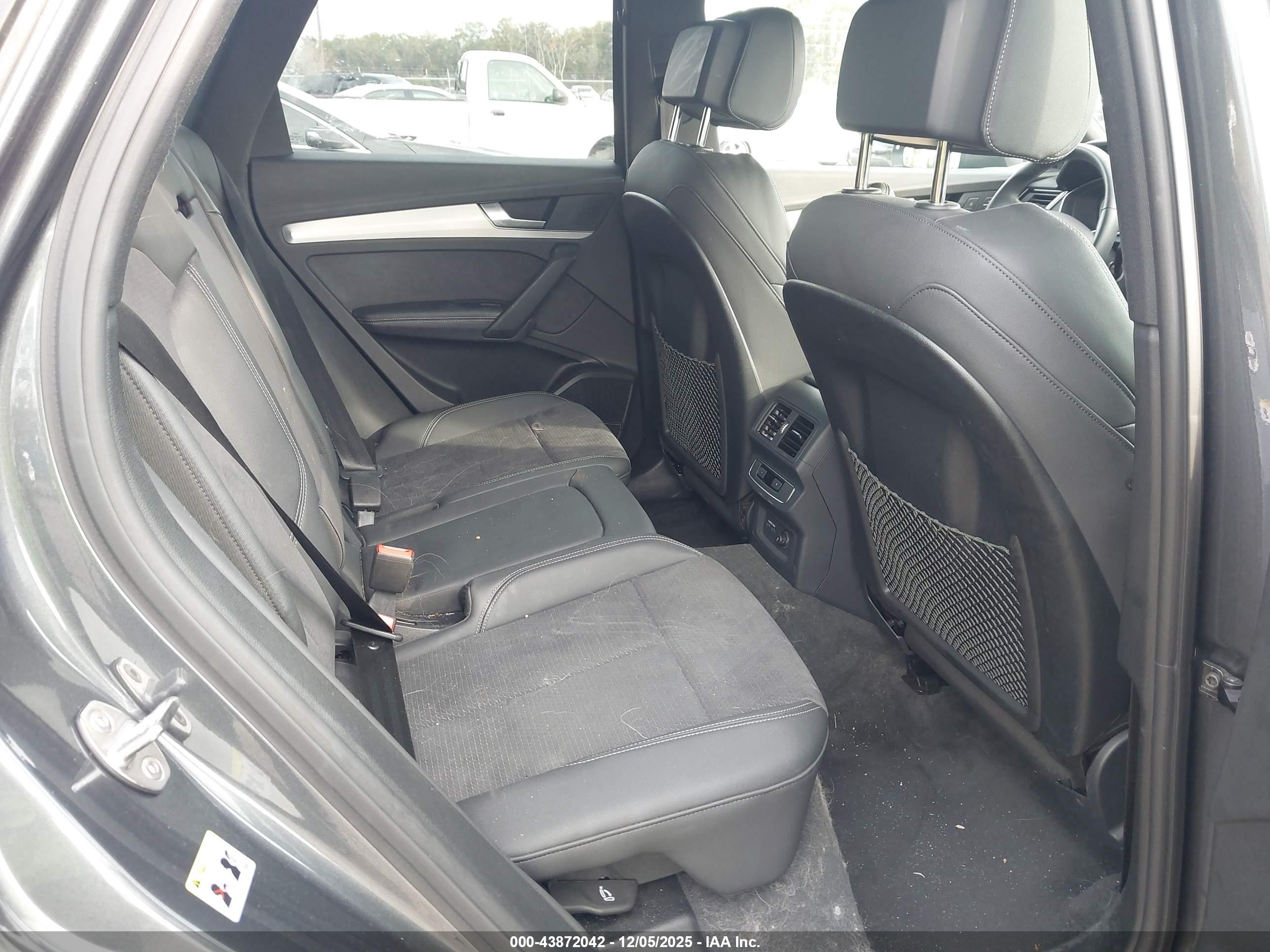 AUDI Q5 image 8