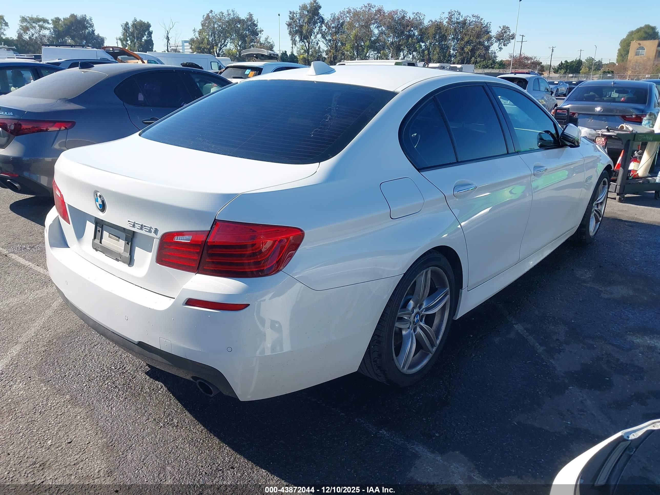 BMW 535I image 4