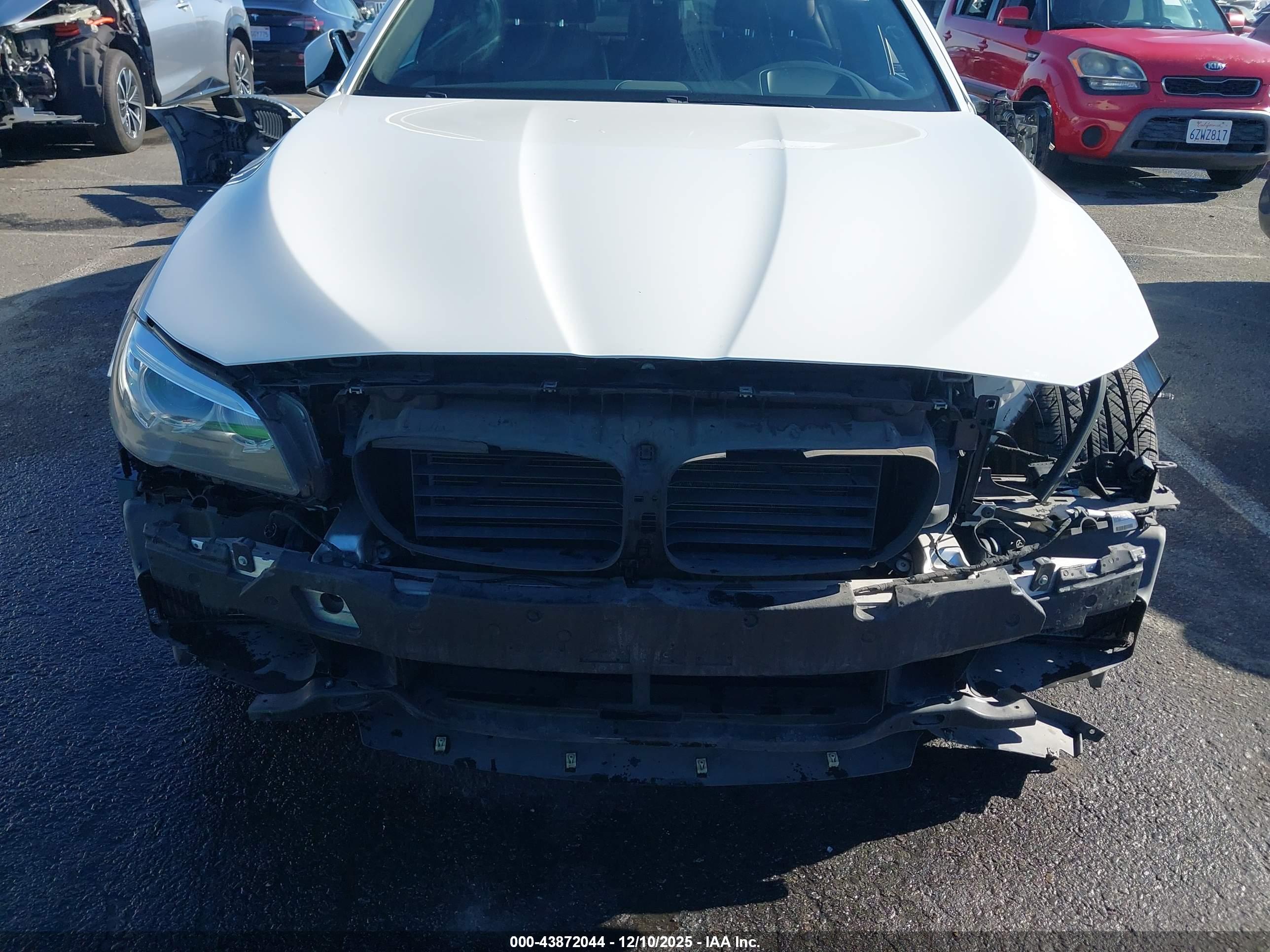BMW 535I image 6