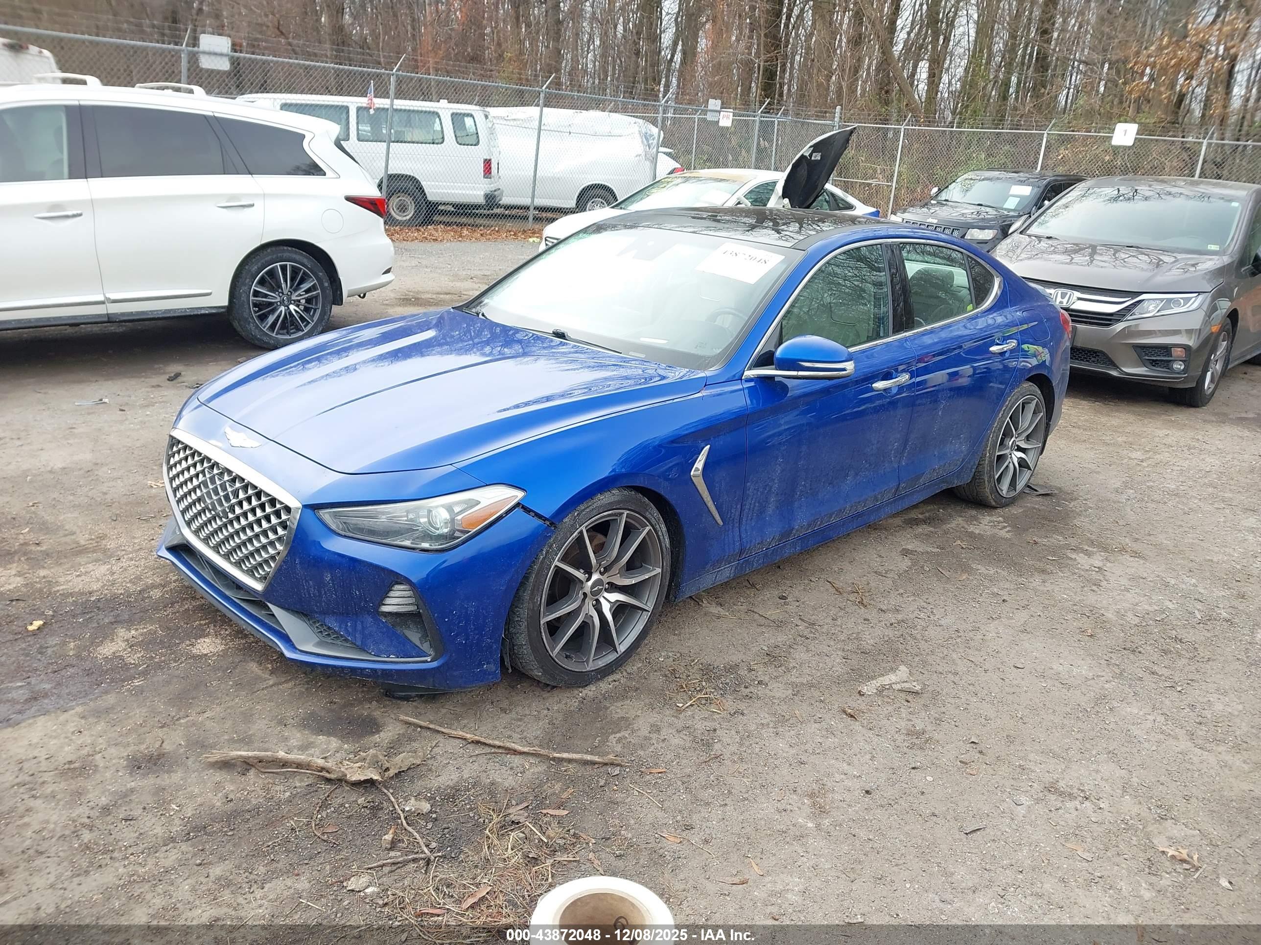 GENESIS G70 image 2
