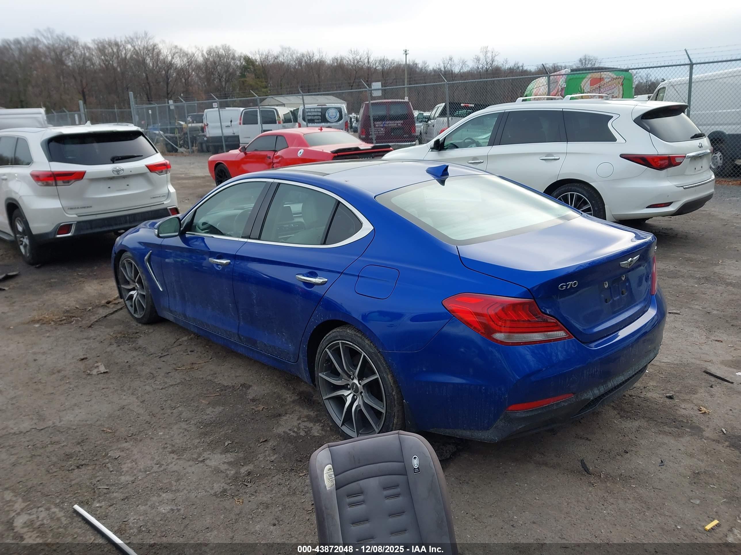 GENESIS G70 image 3