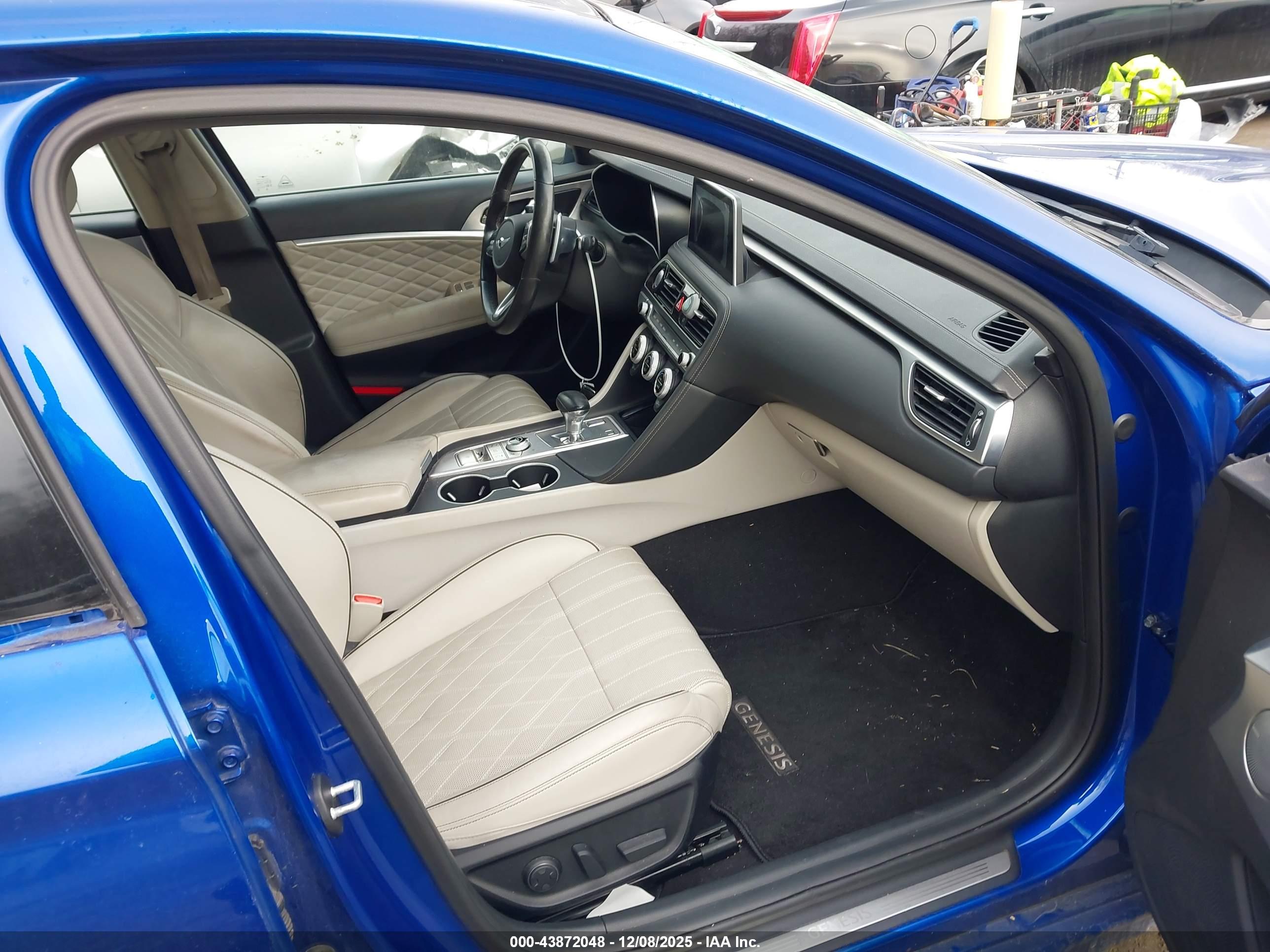 GENESIS G70 image 5