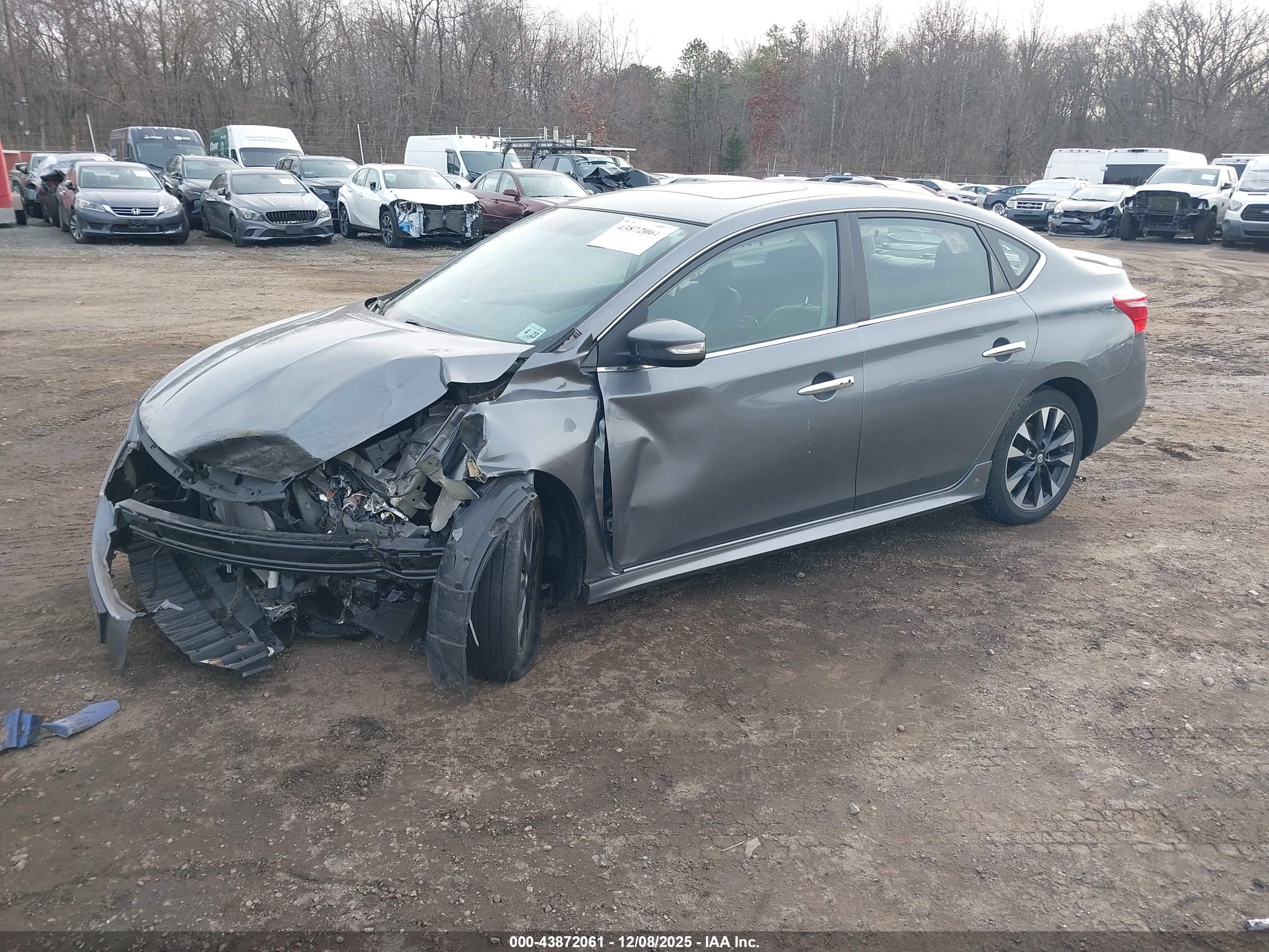 NISSAN SENTRA image 2