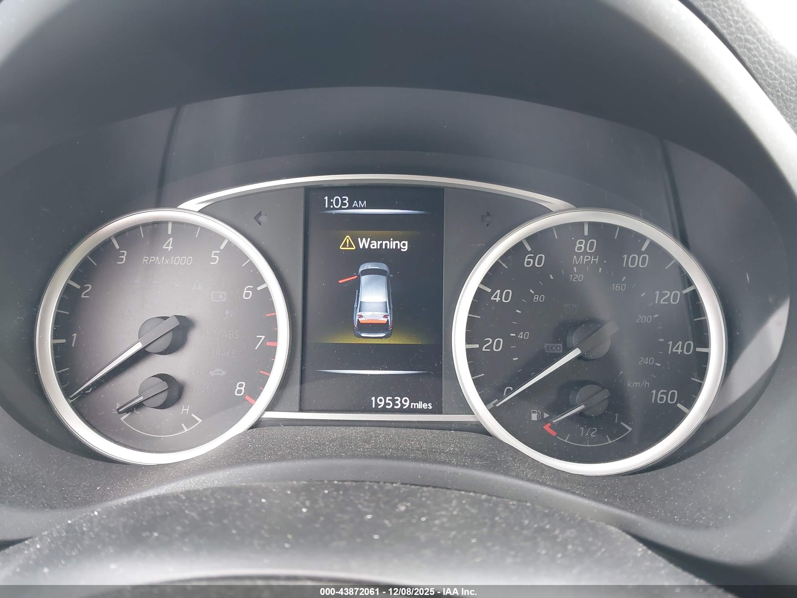 NISSAN SENTRA image 7