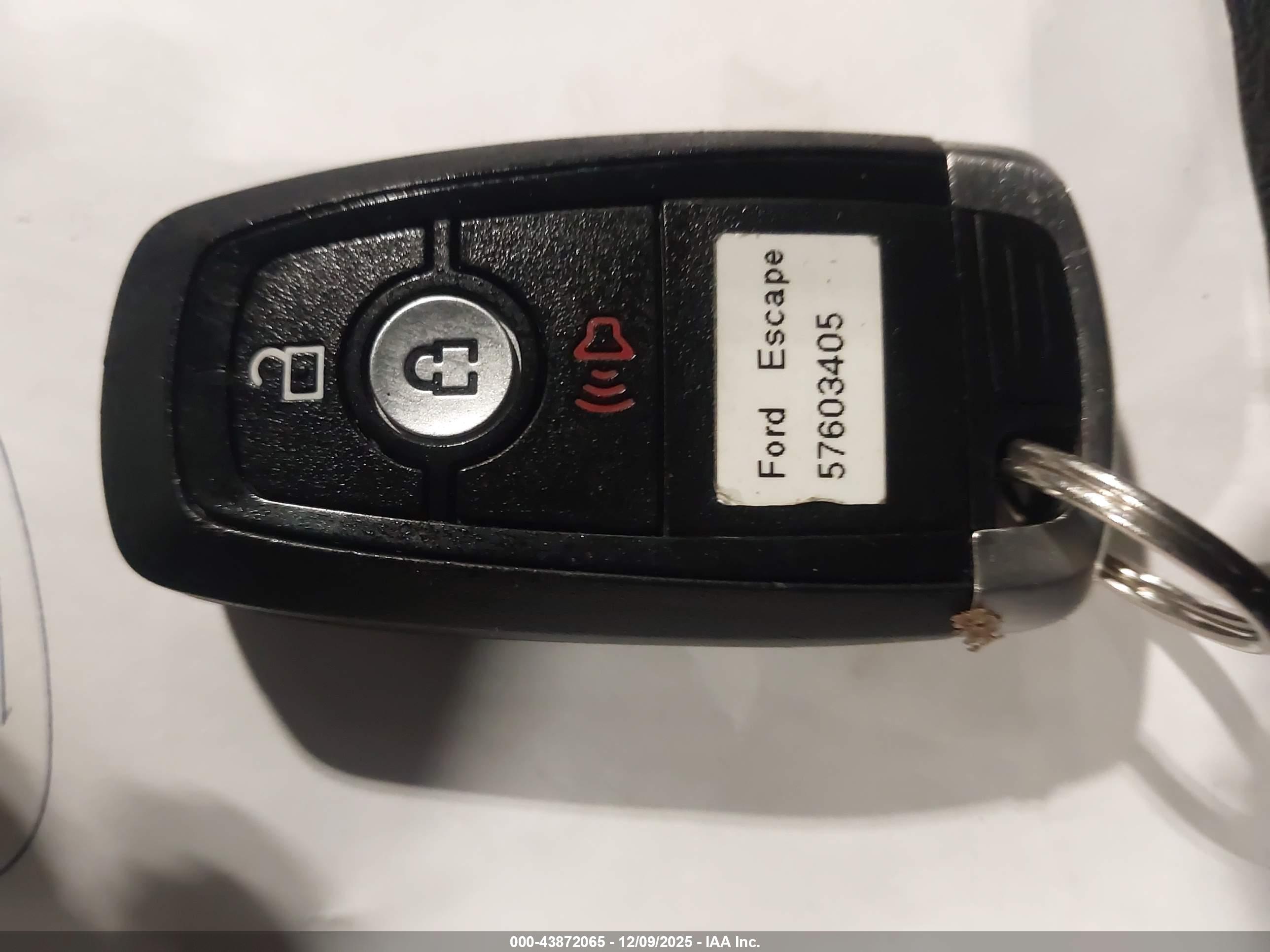 FORD ESCAPE image 11