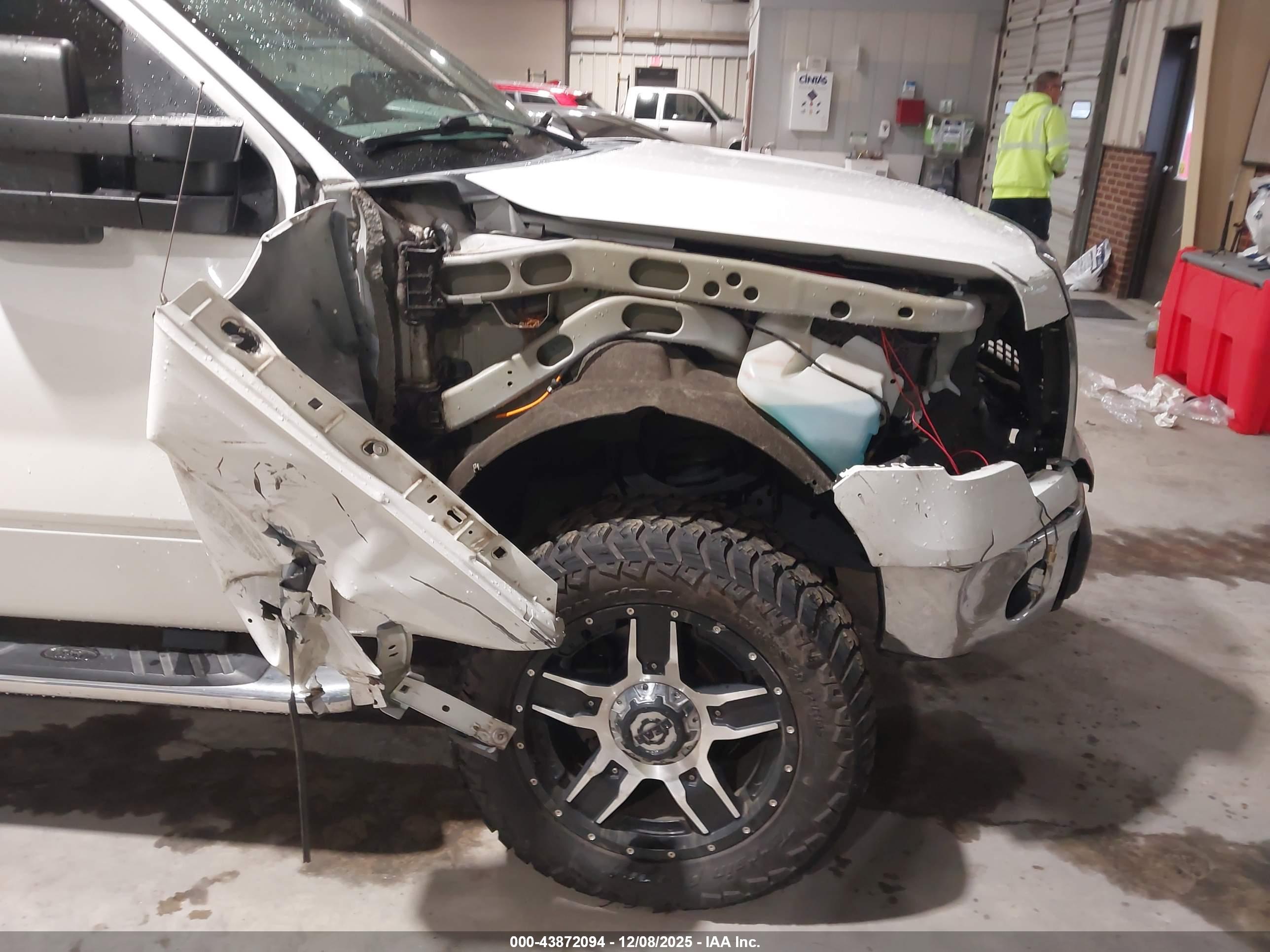 FORD F-150 image 6