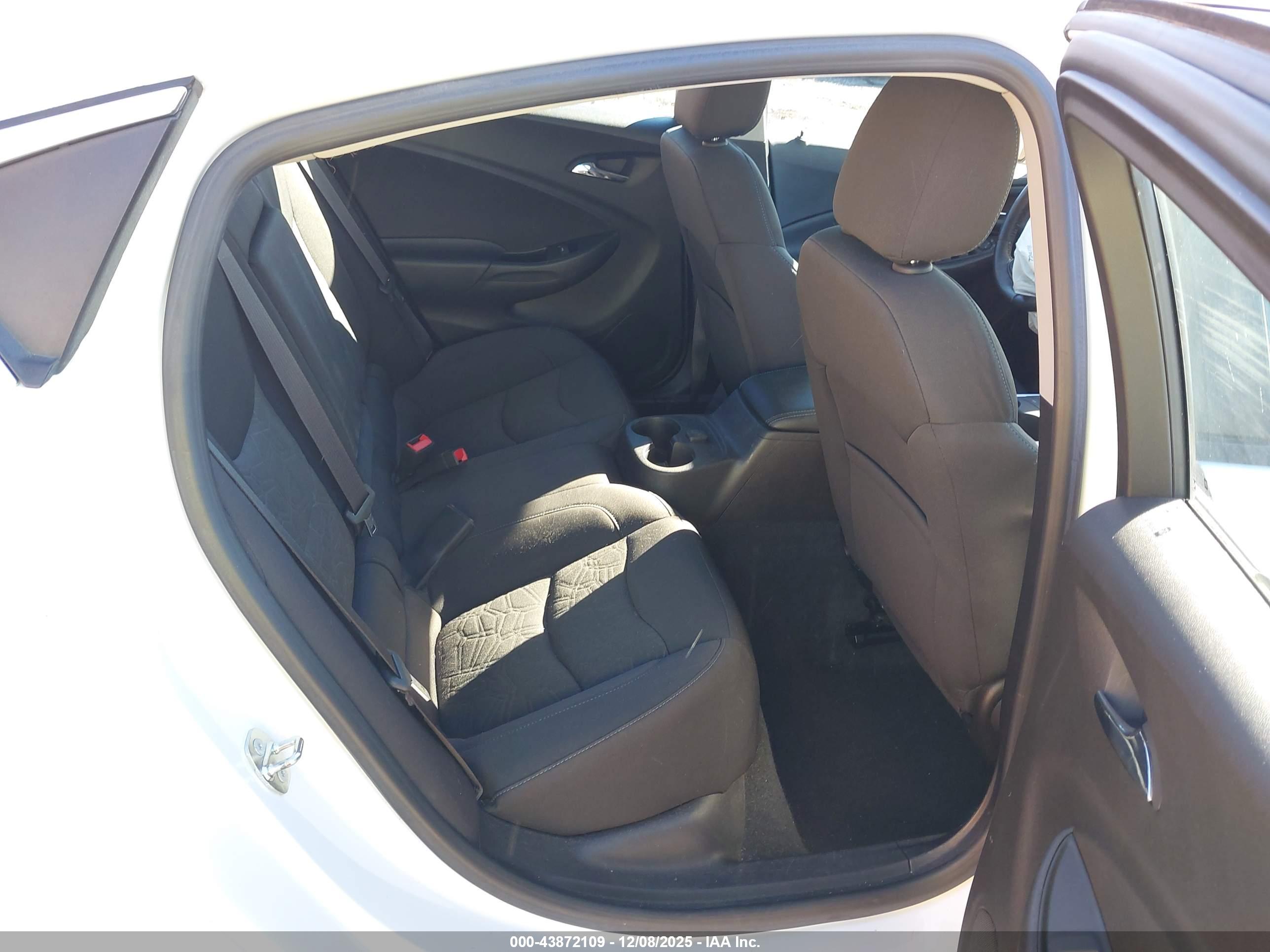 CHEVROLET VOLT image 8