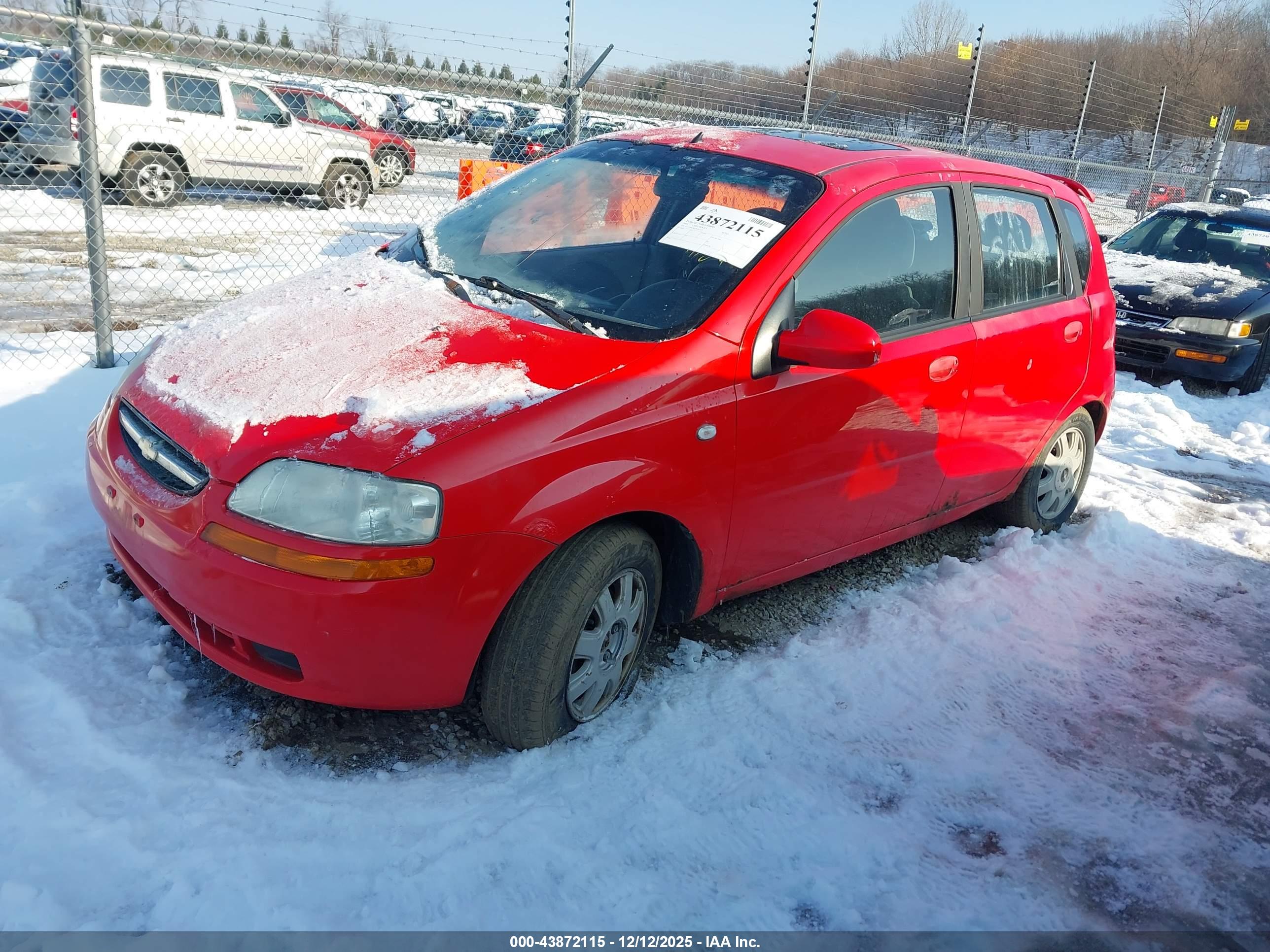 CHEVROLET AVEO image 2