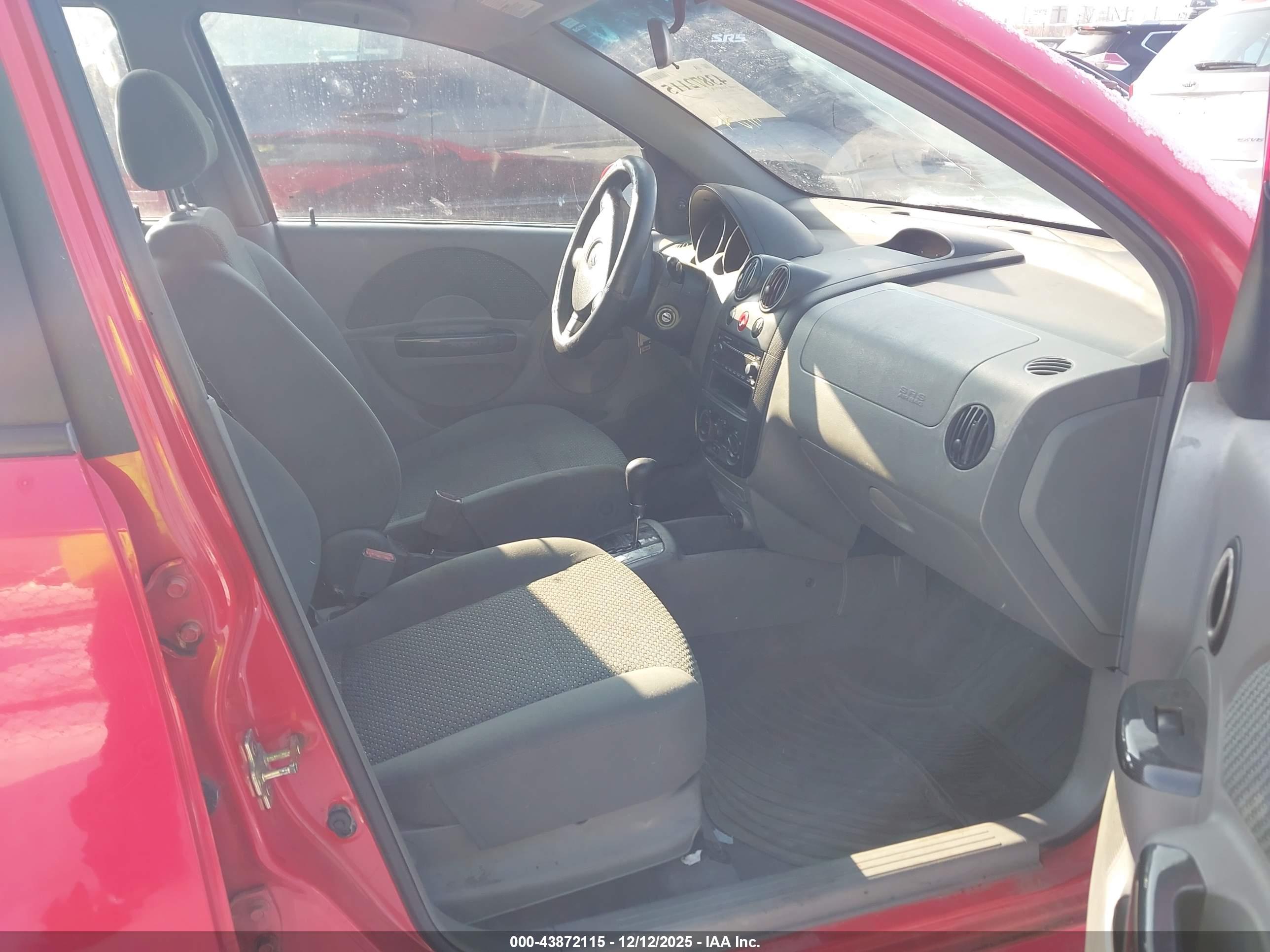 CHEVROLET AVEO image 5