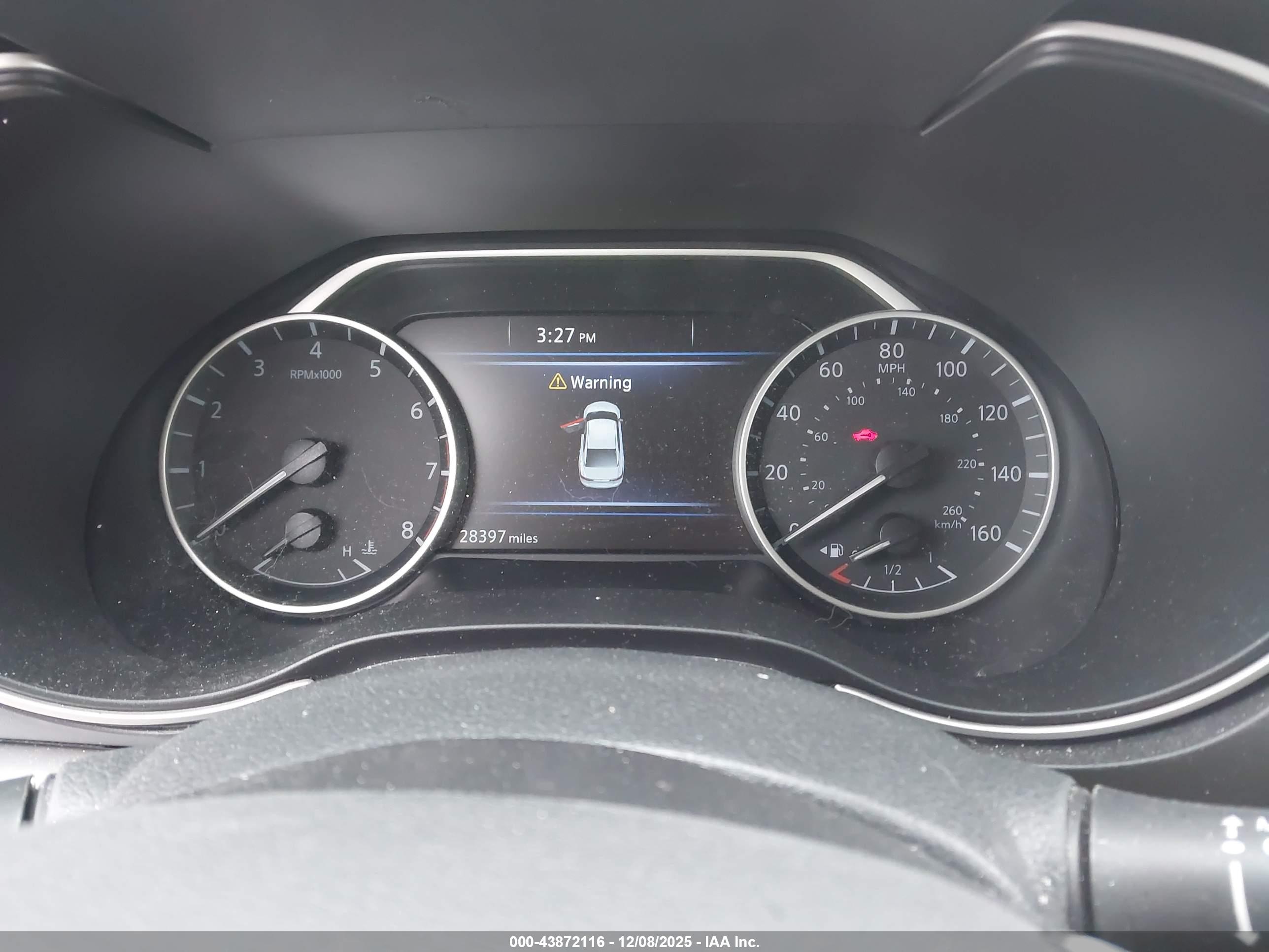 NISSAN MAXIMA image 7