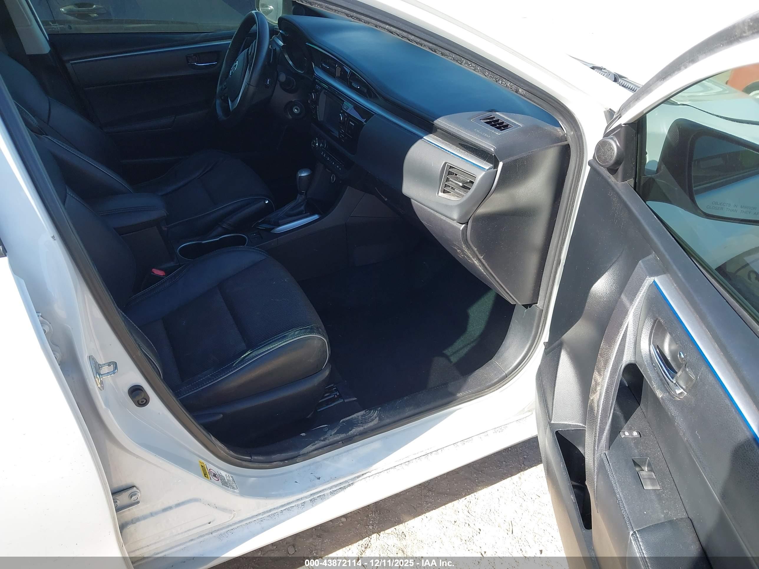 TOYOTA COROLLA image 5