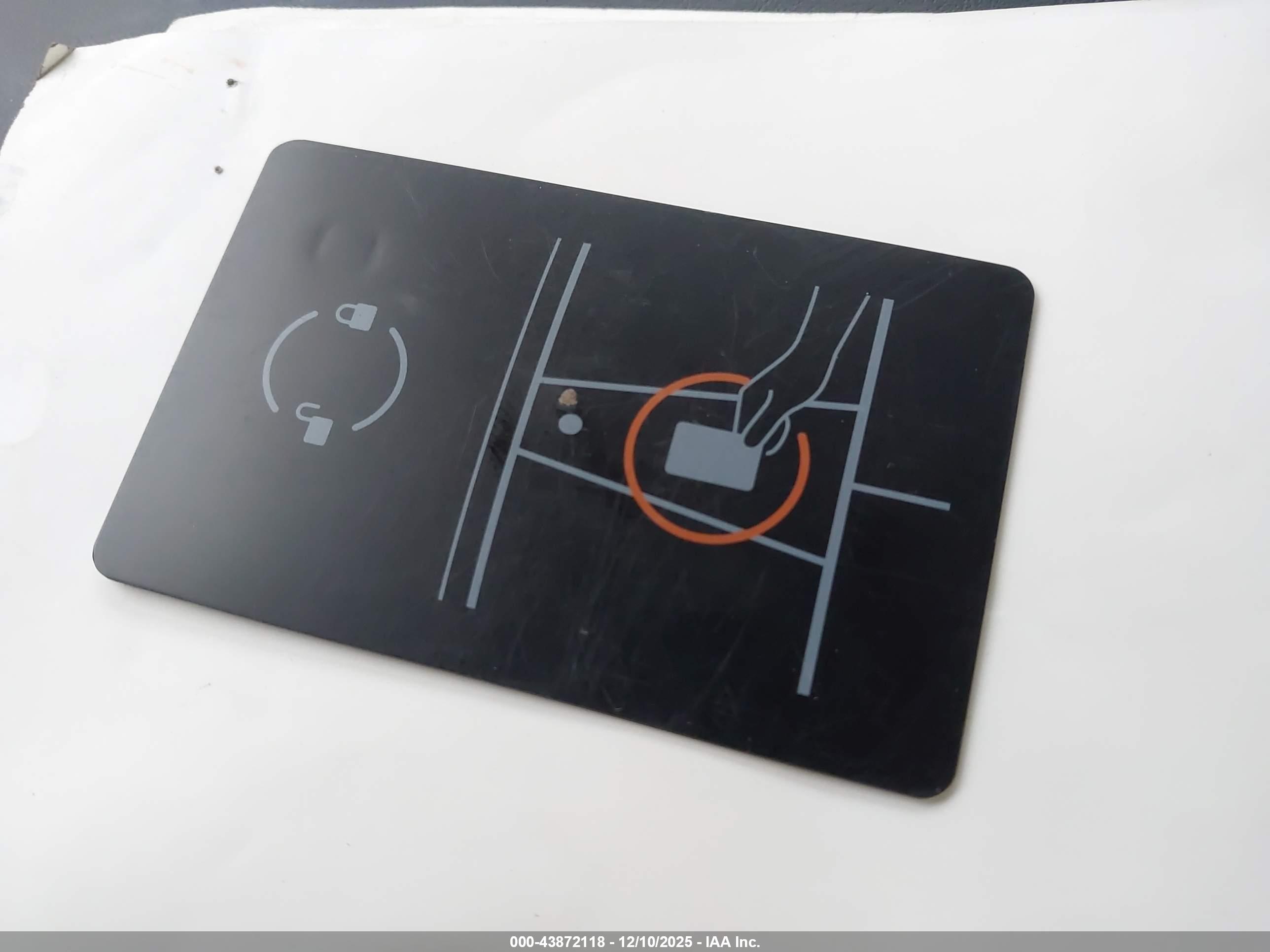 TESLA MODEL image 11