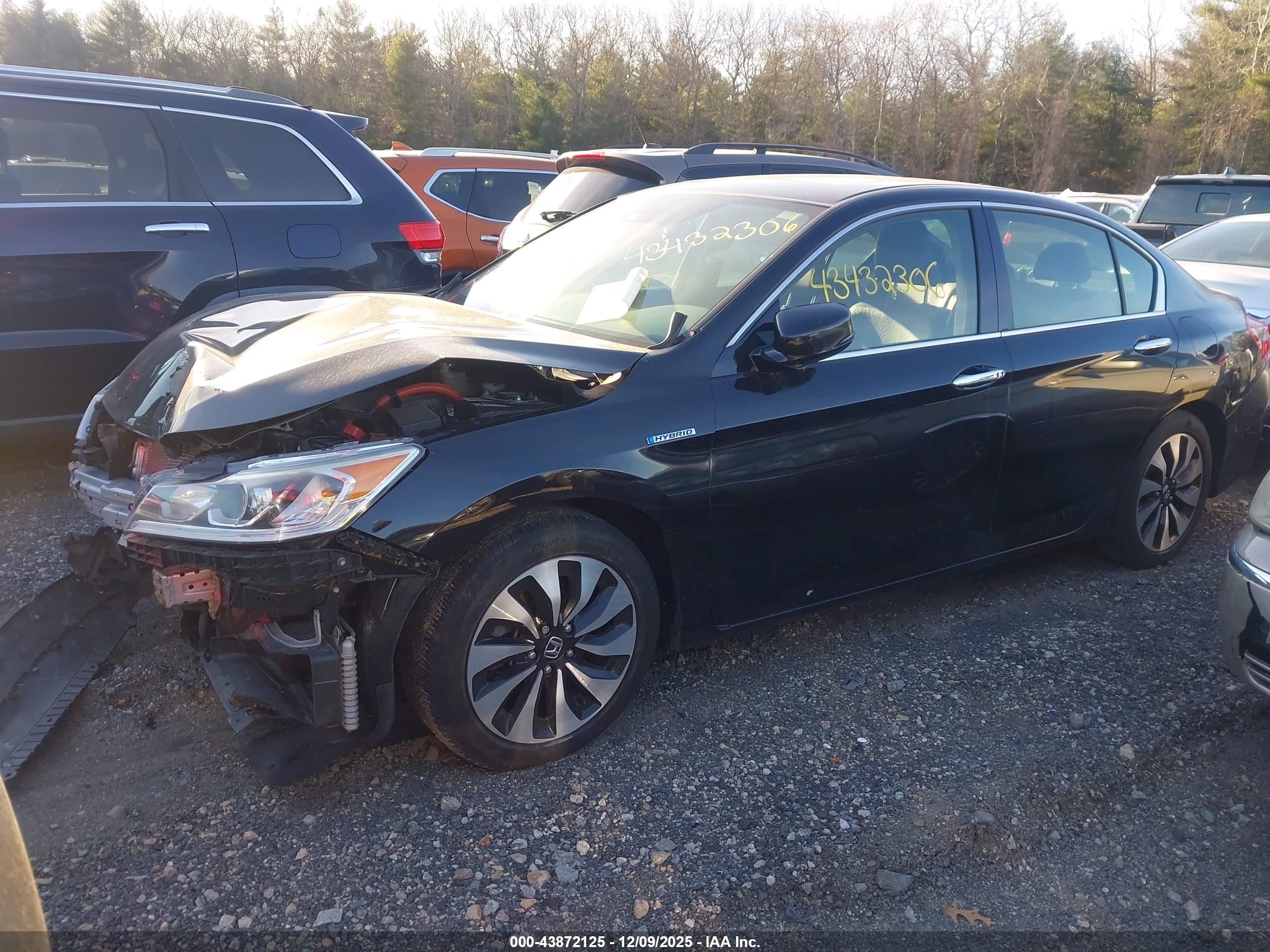 HONDA ACCORD image 2