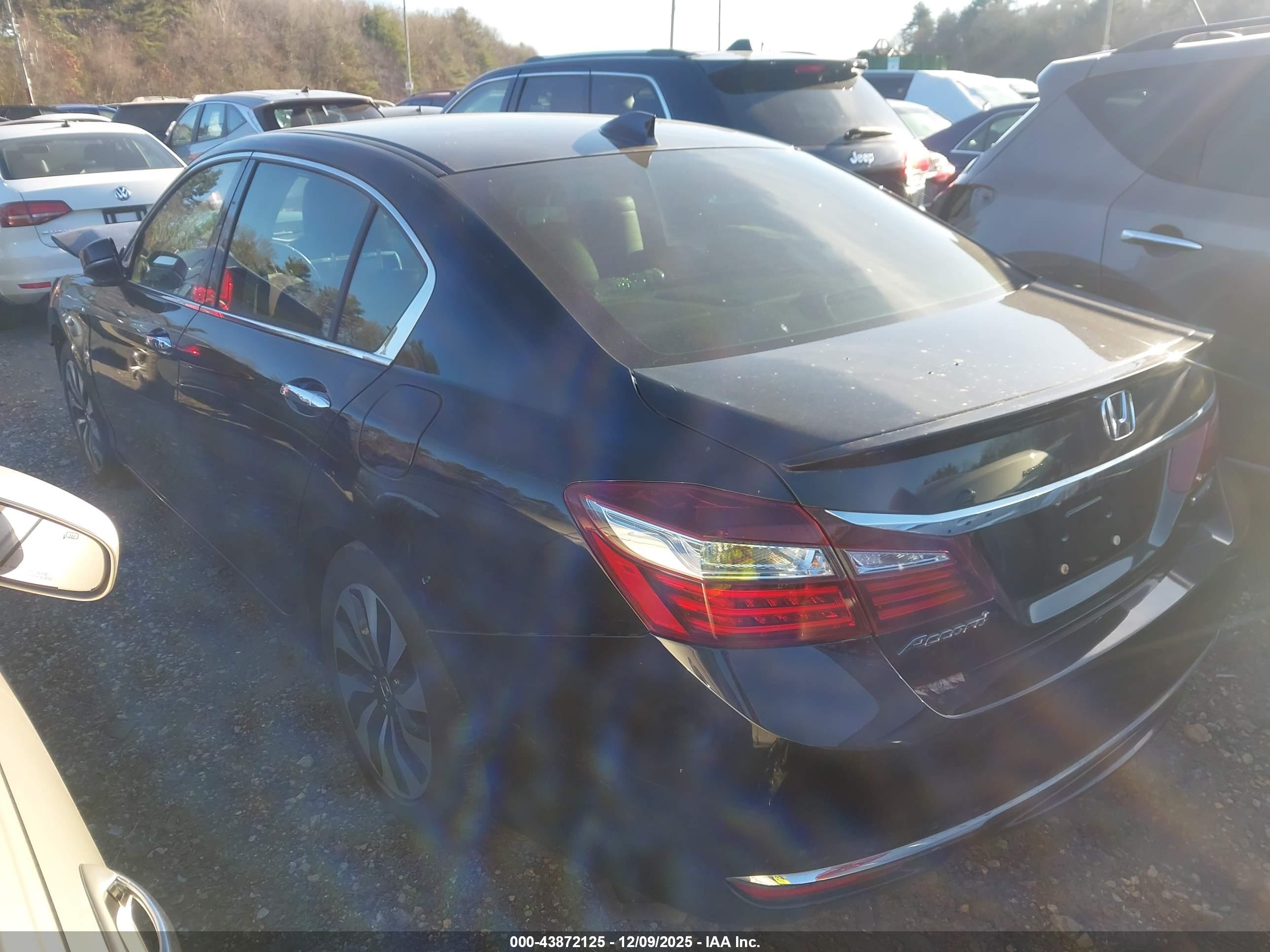 HONDA ACCORD image 3