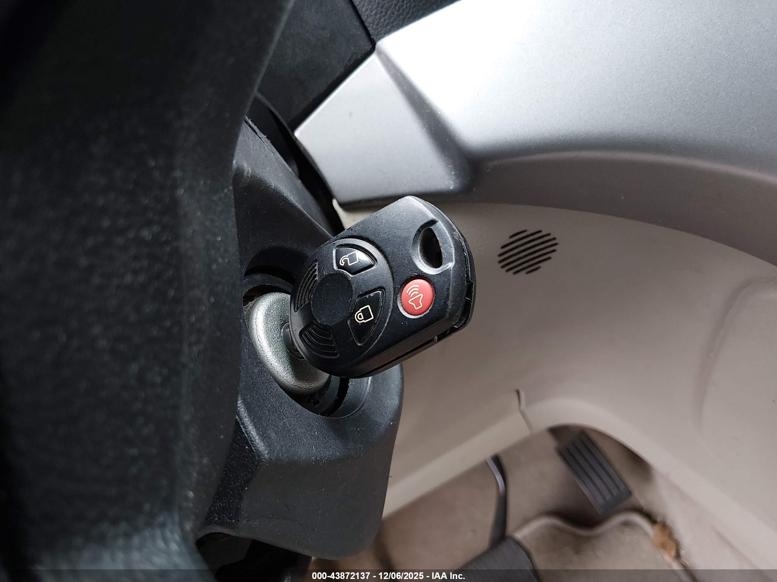 FORD ESCAPE image 11