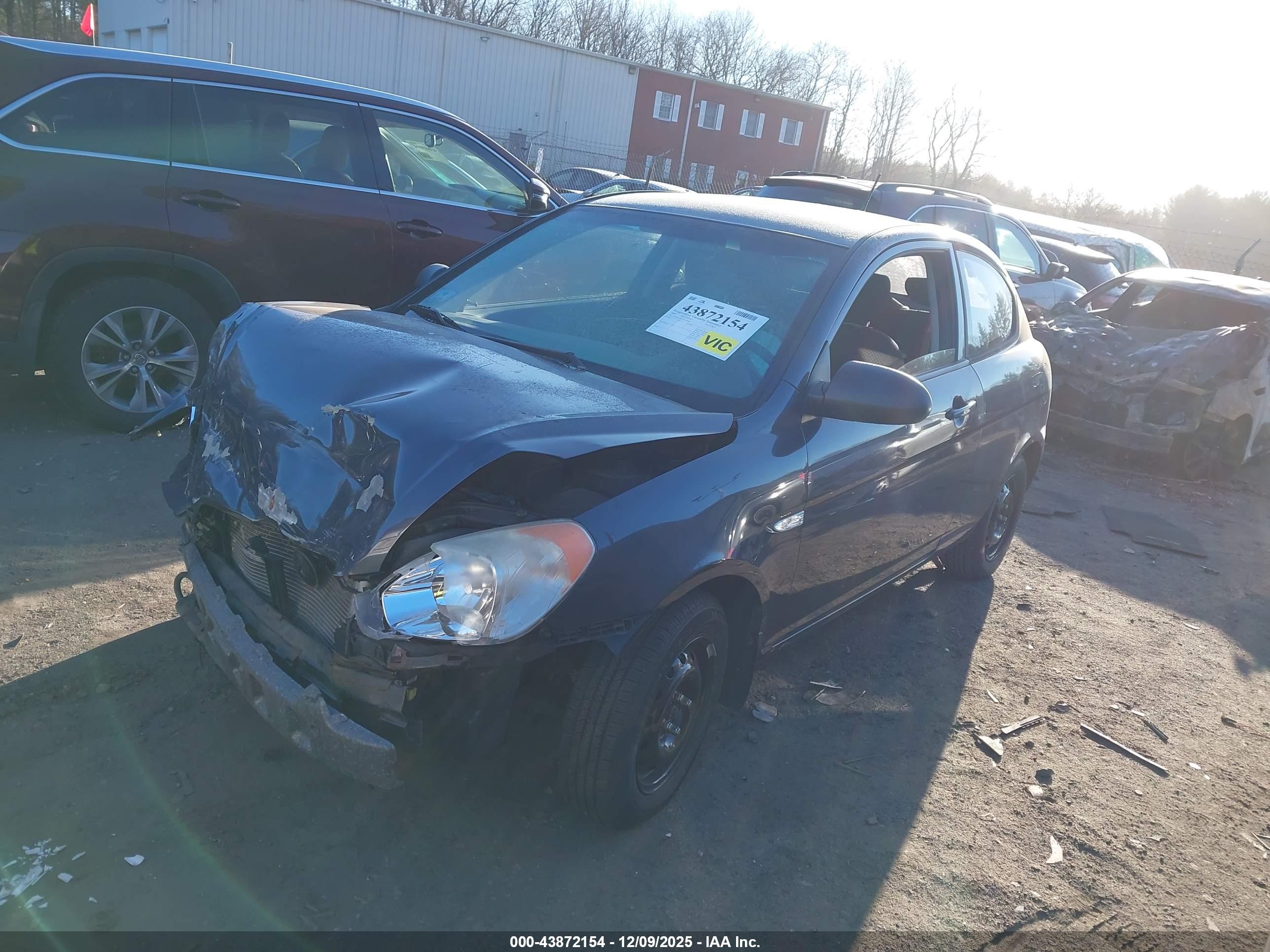 HYUNDAI ACCENT image 2