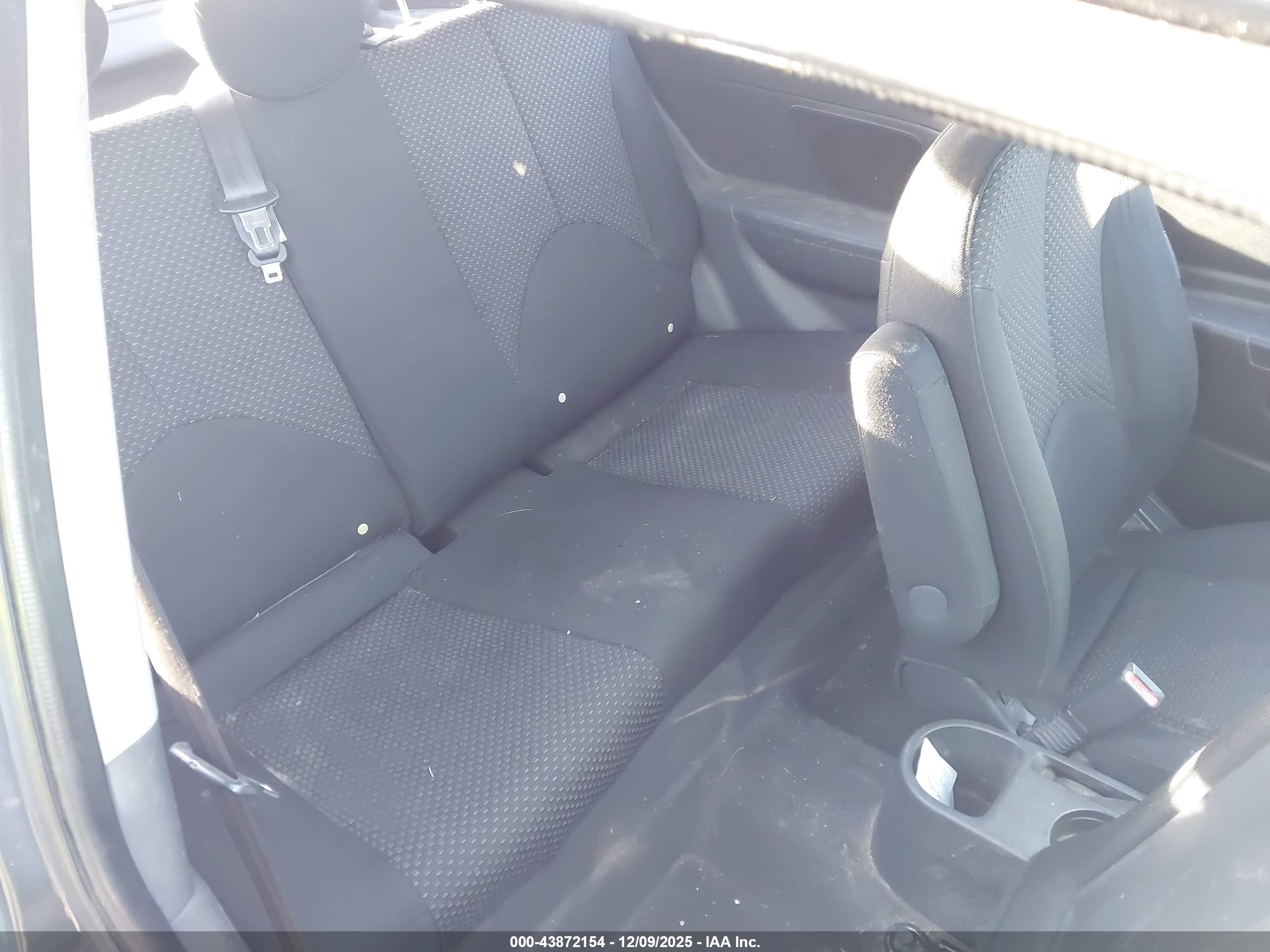 HYUNDAI ACCENT image 8