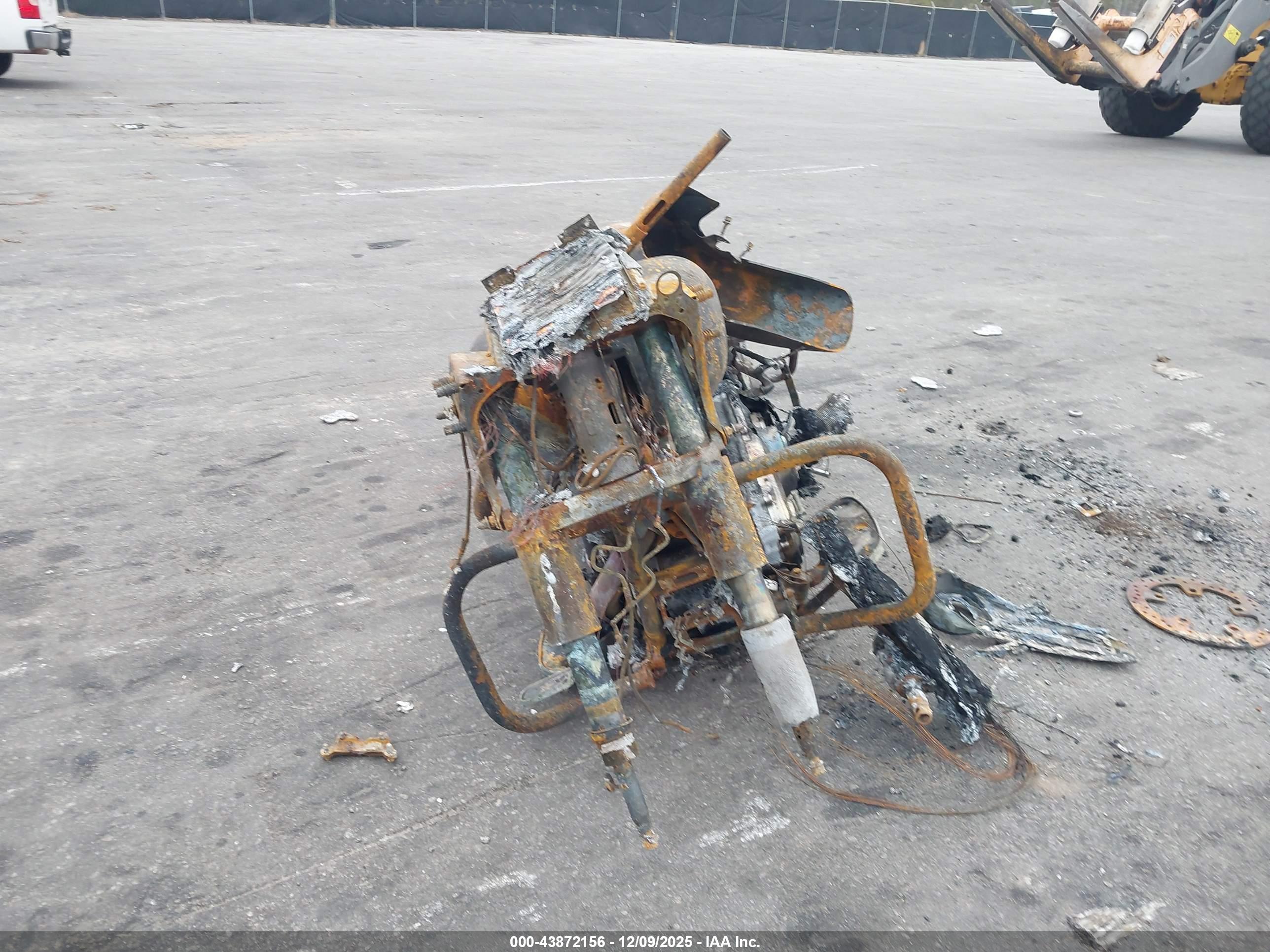 HARLEY-DAVIDSON FLHXS image 5