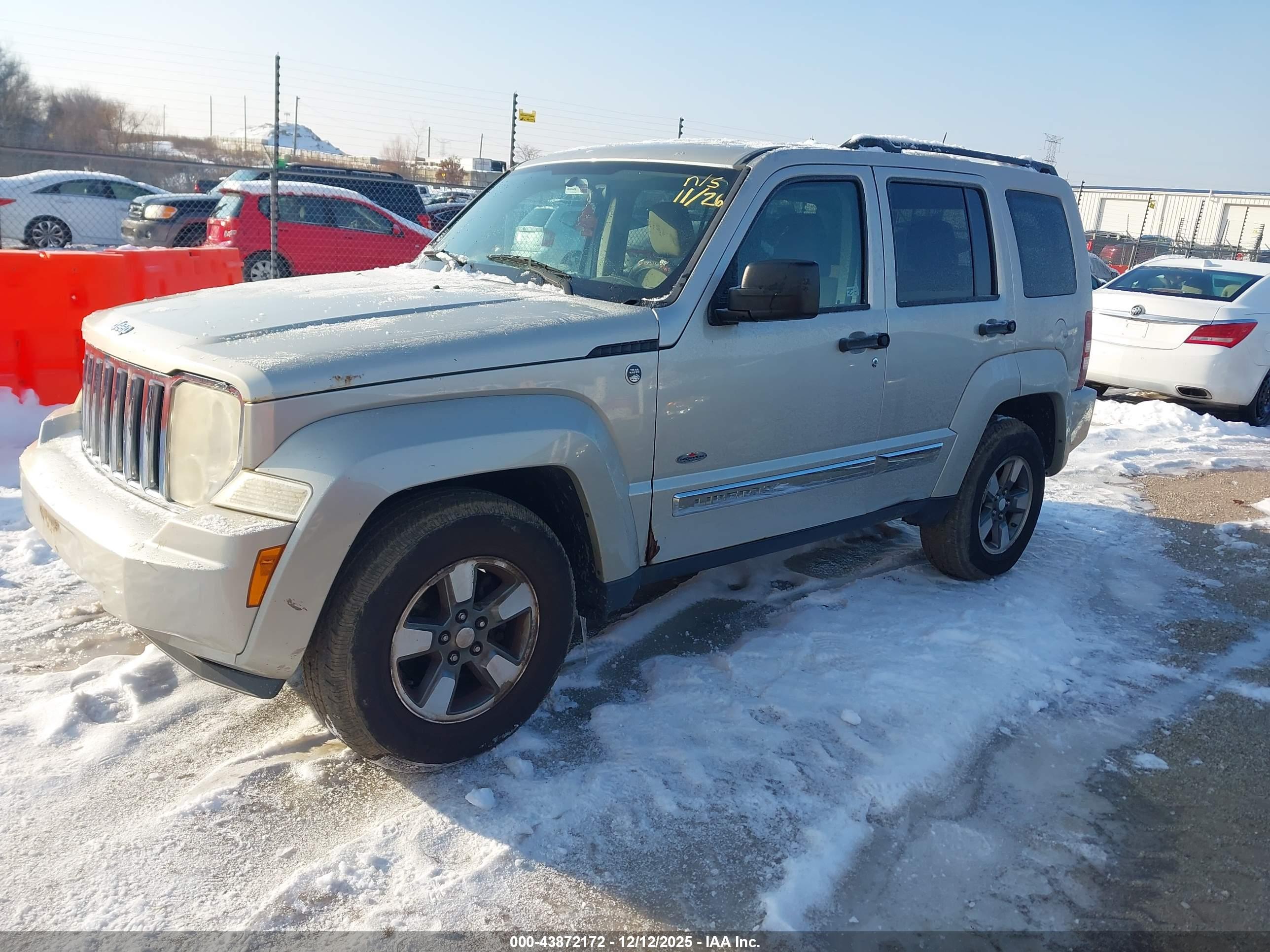 JEEP LIBERTY image 2
