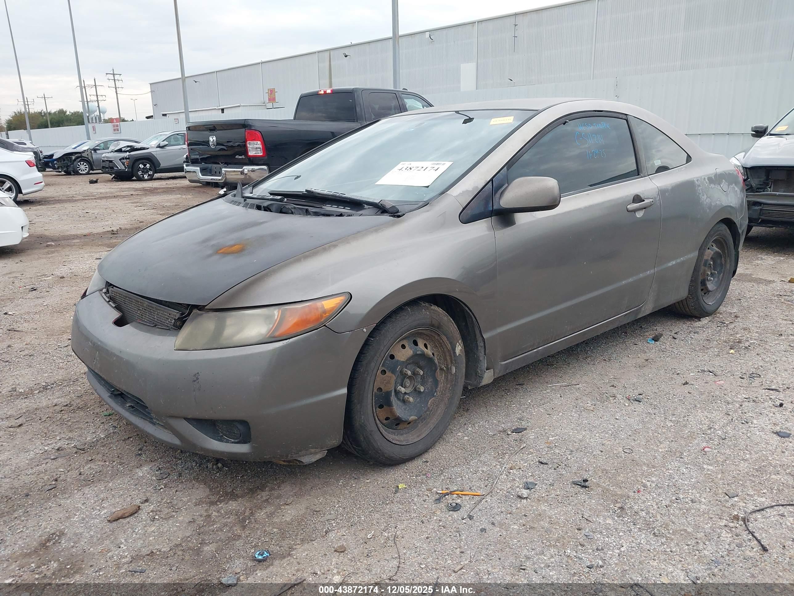 HONDA CIVIC image 2