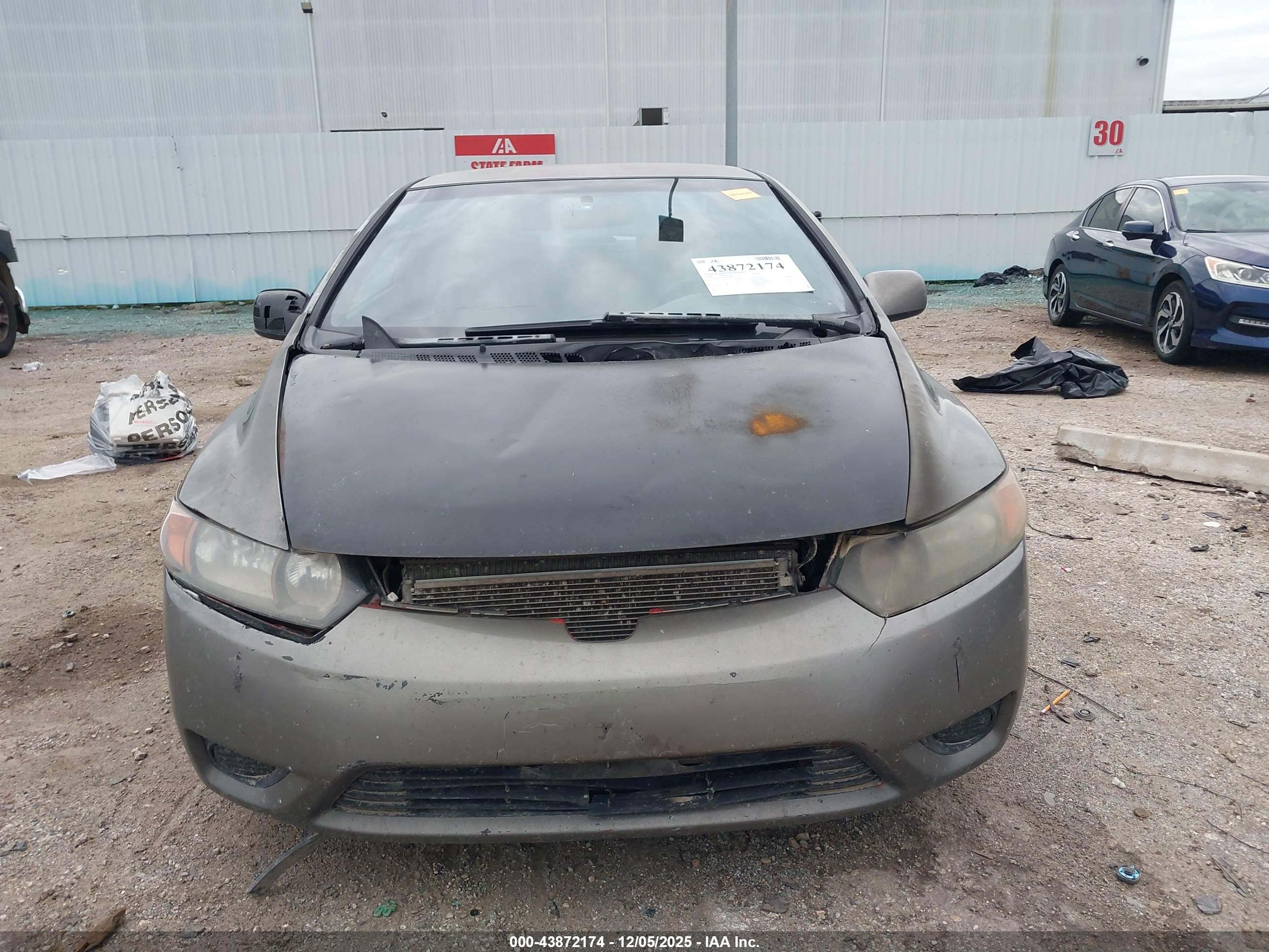 HONDA CIVIC image 6