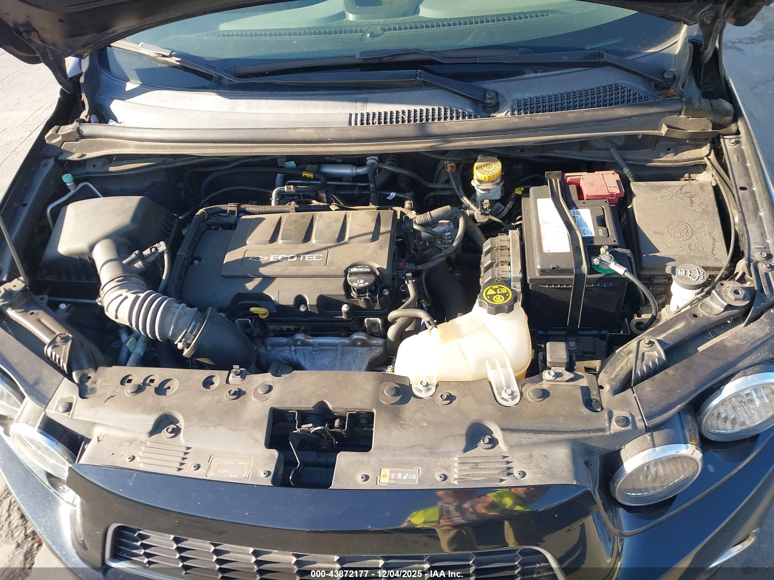CHEVROLET SONIC image 10