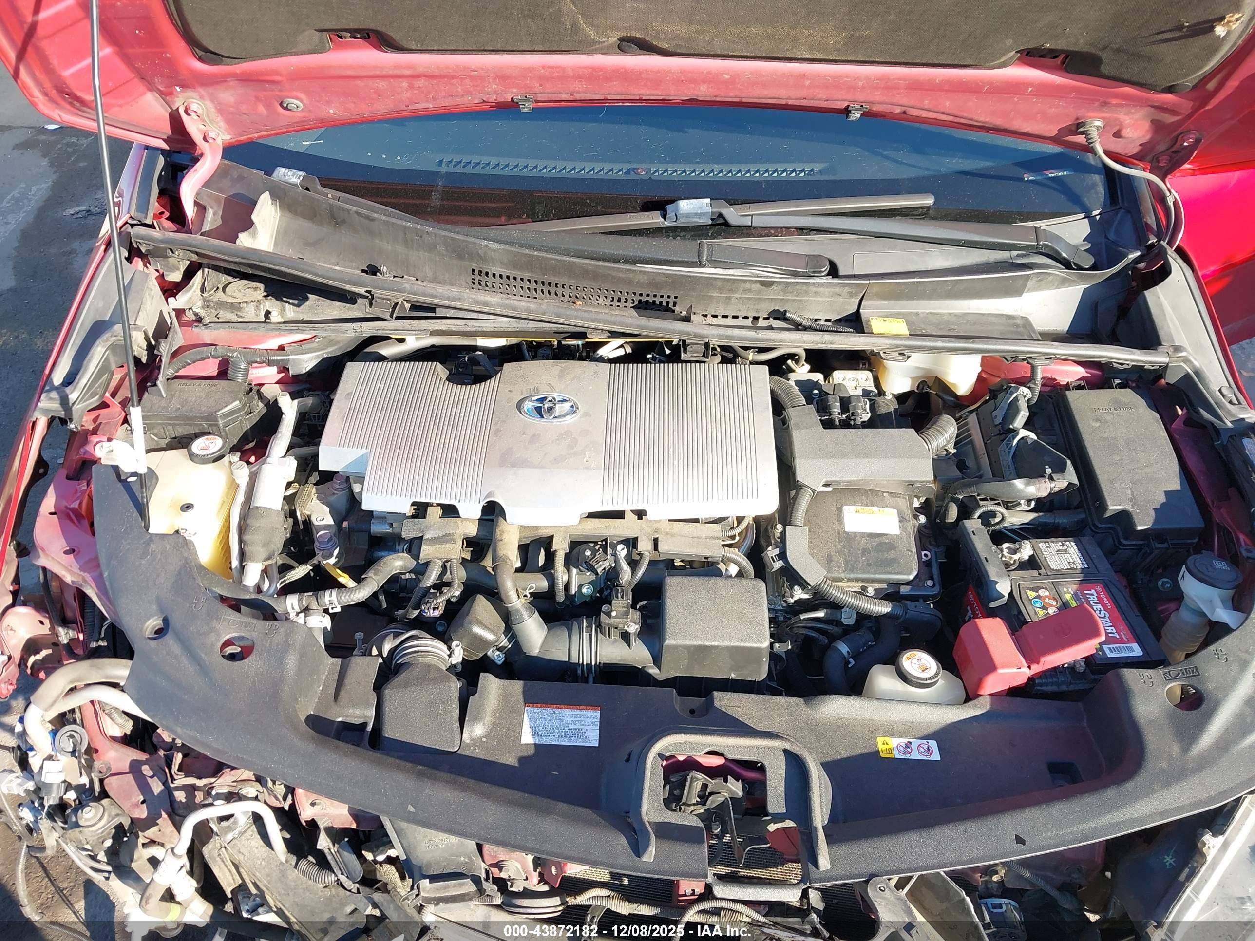 TOYOTA PRIUS image 10