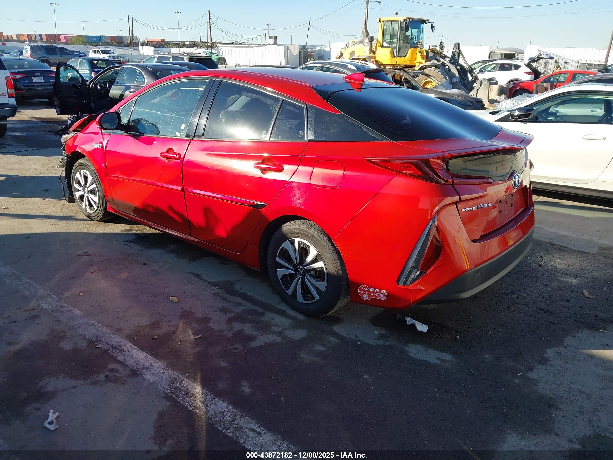 TOYOTA PRIUS image 3