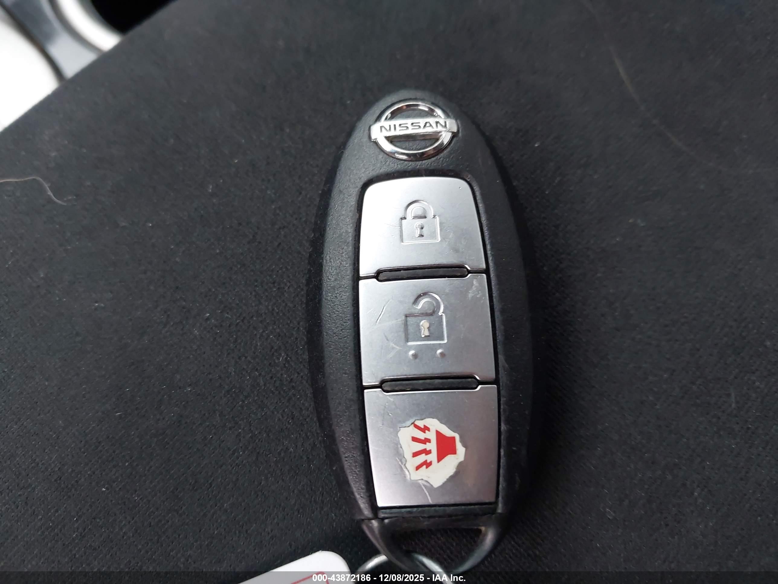 NISSAN PATHFINDER image 11