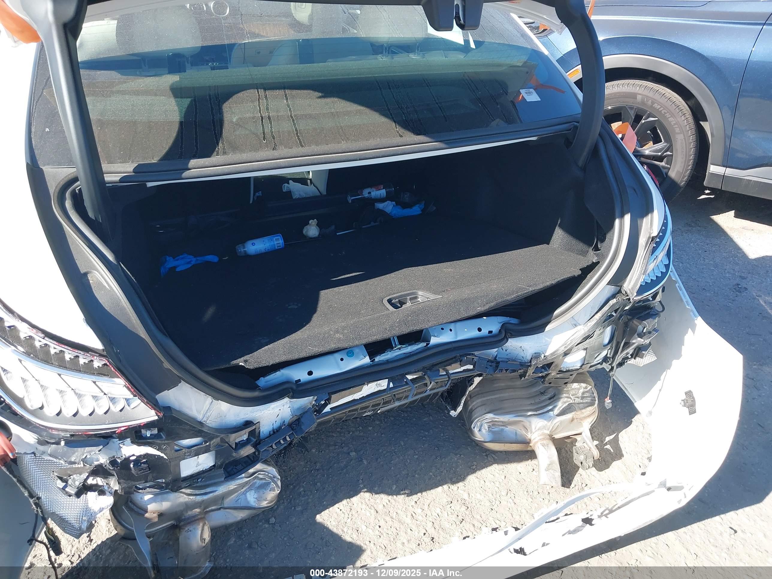 MERCEDES-BENZ C image 6