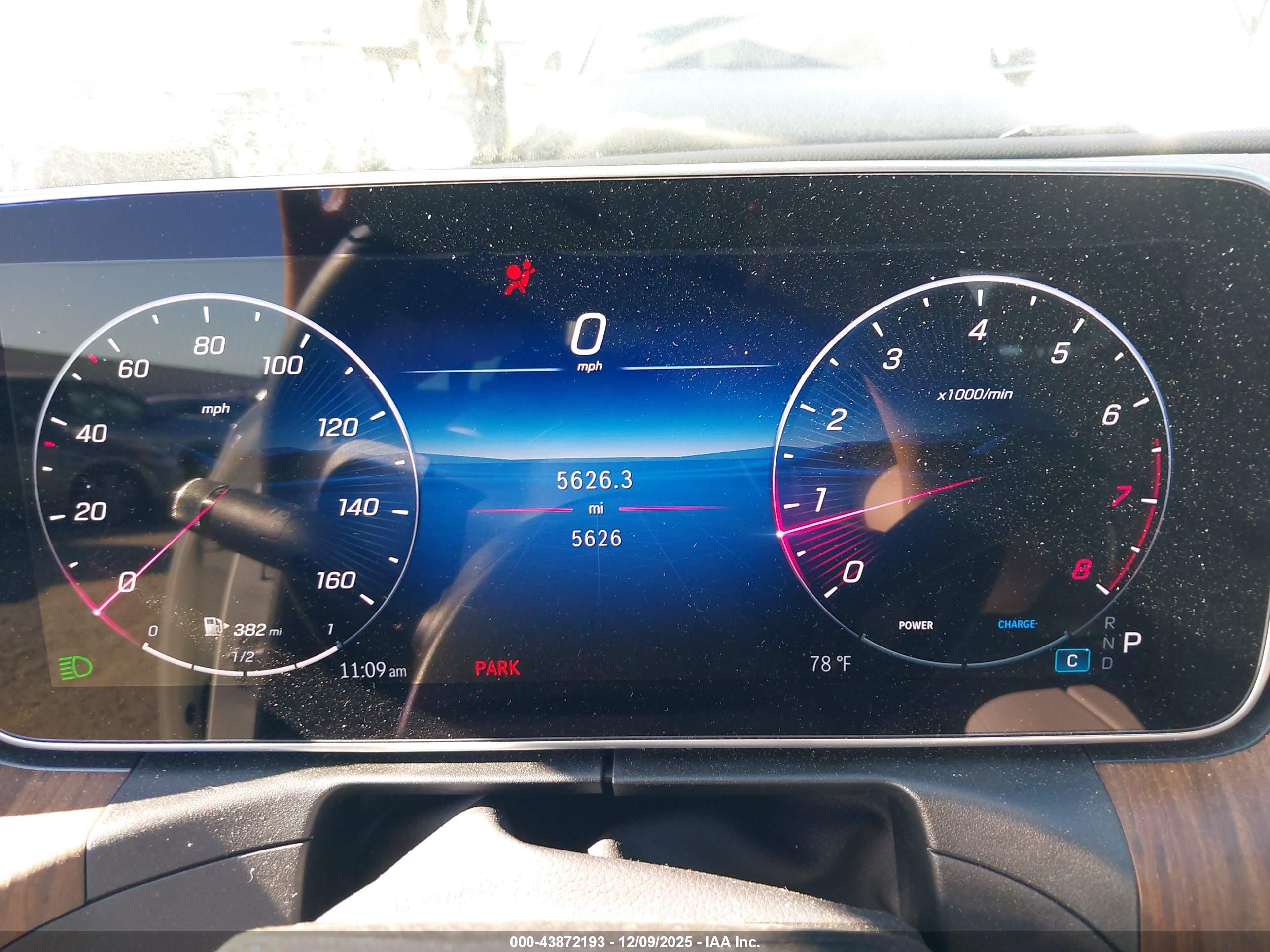 MERCEDES-BENZ C image 7