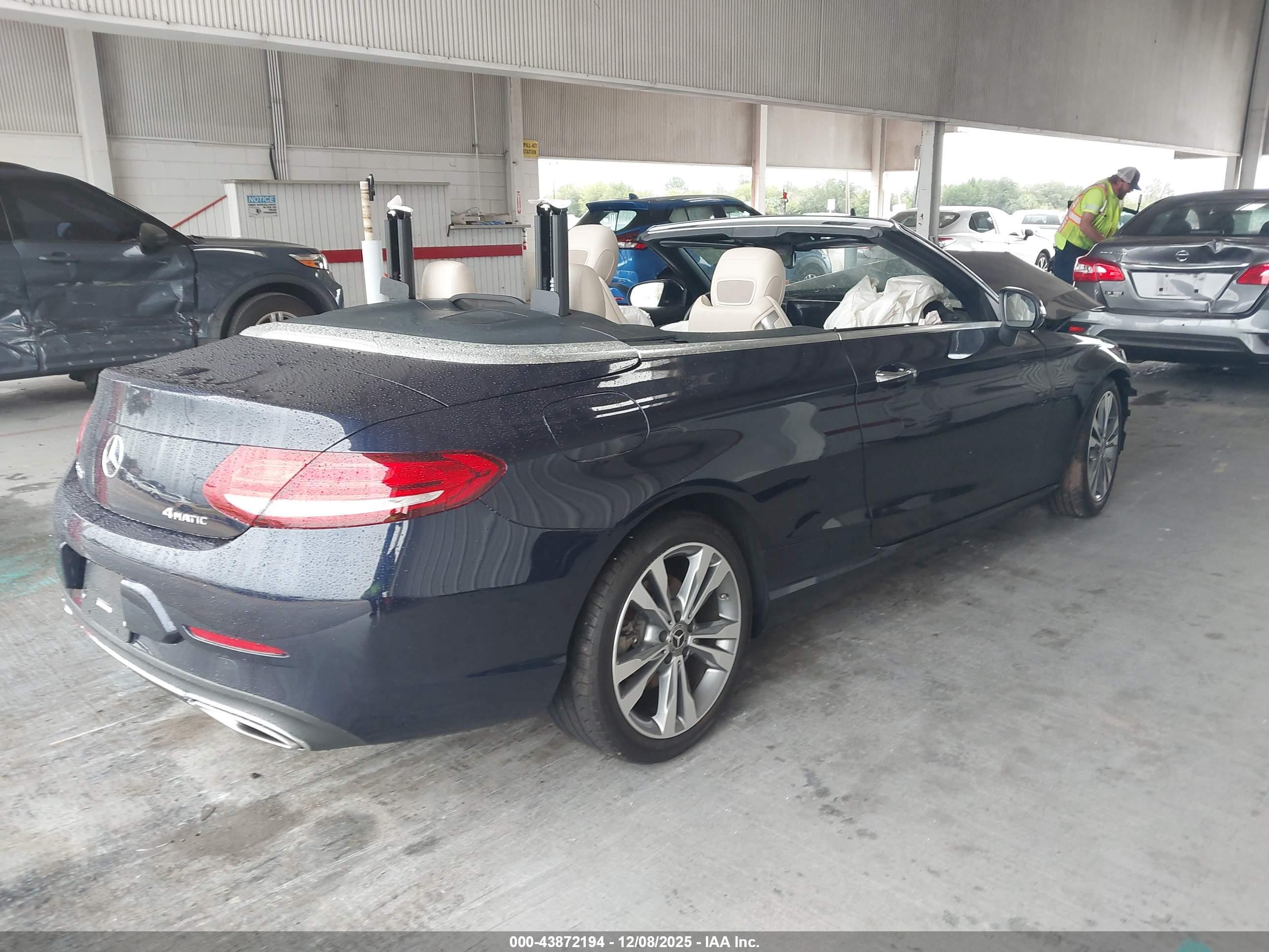 MERCEDES-BENZ C image 4