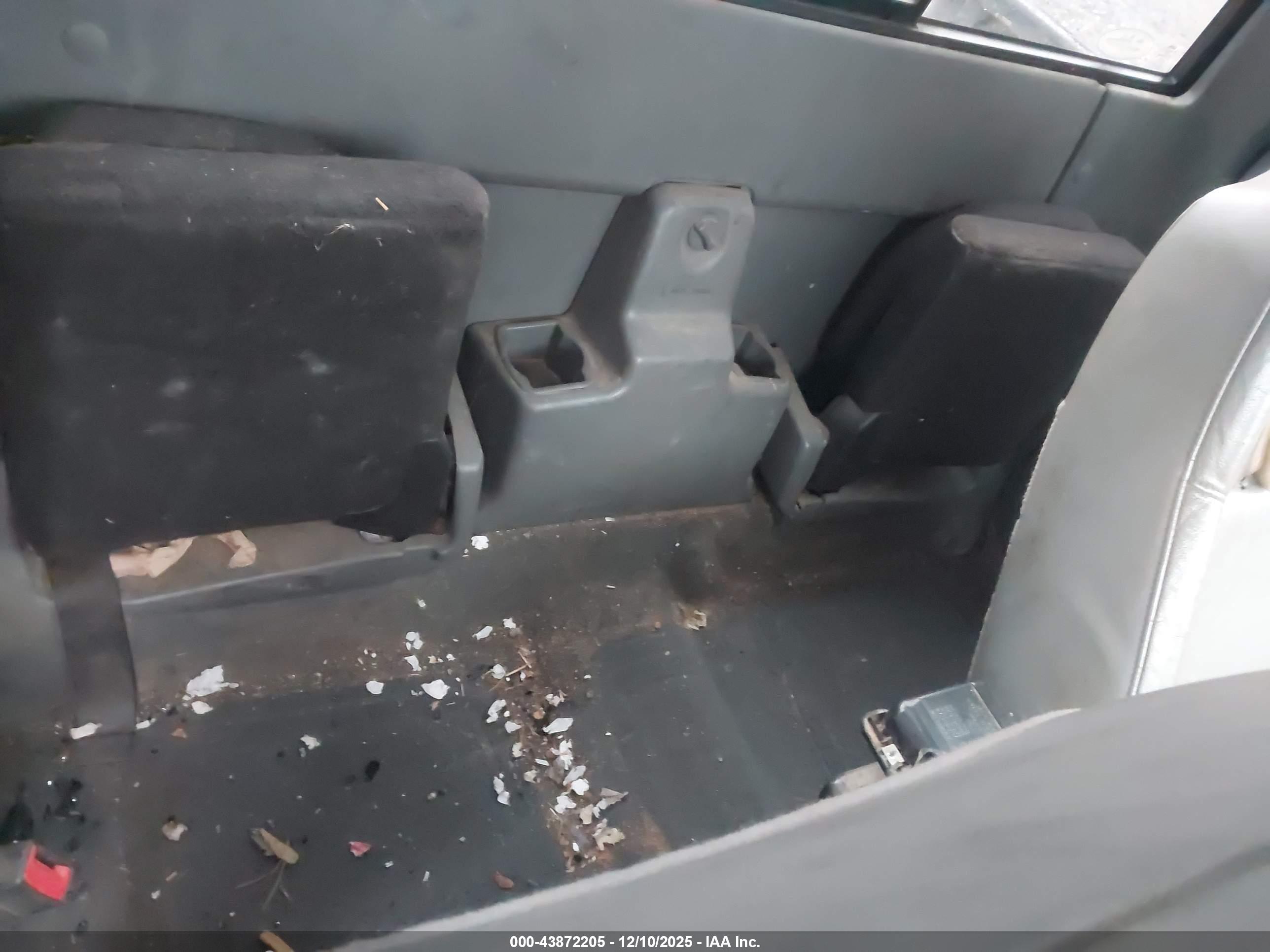 FORD RANGER image 8