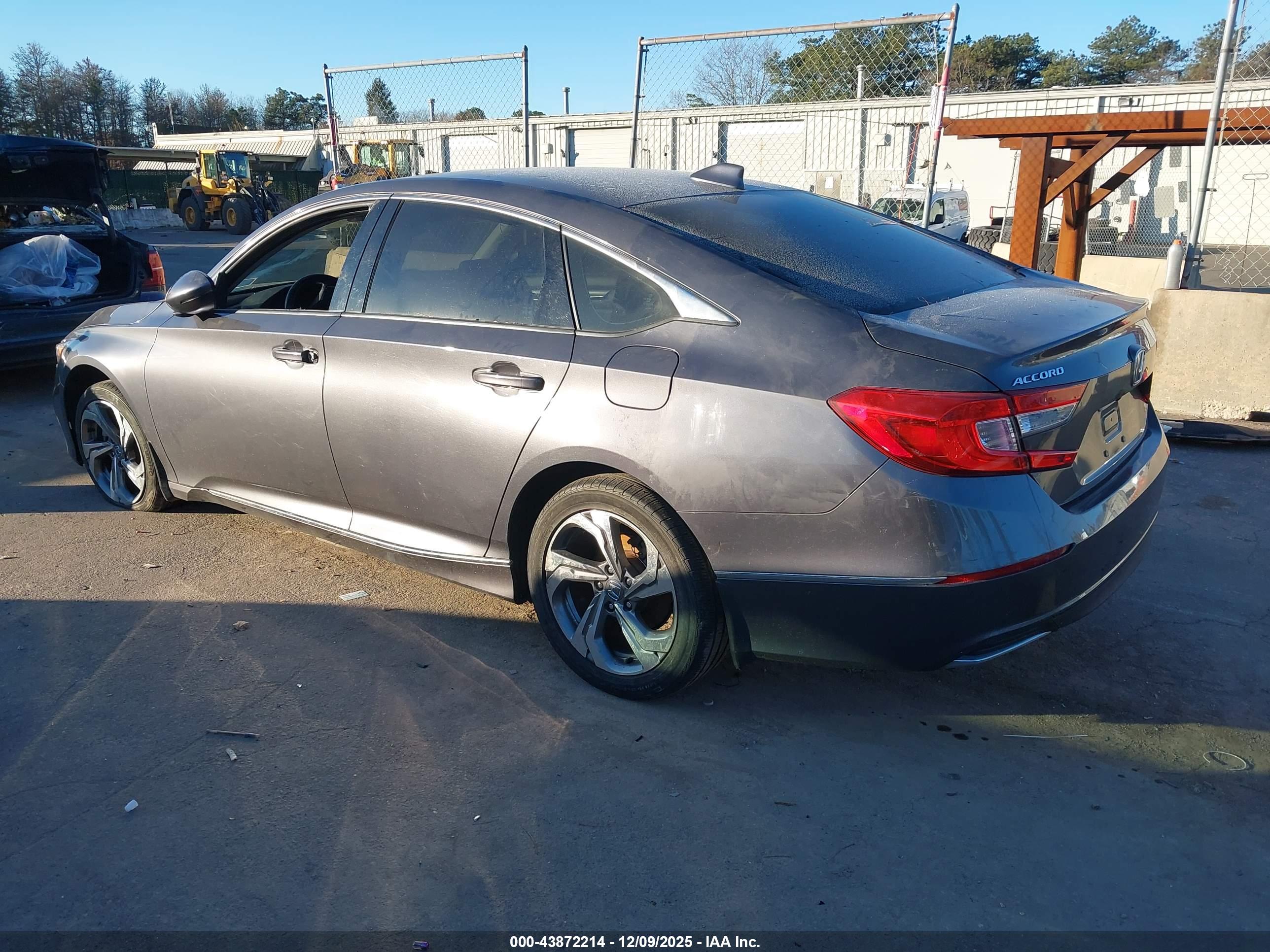 HONDA ACCORD image 3