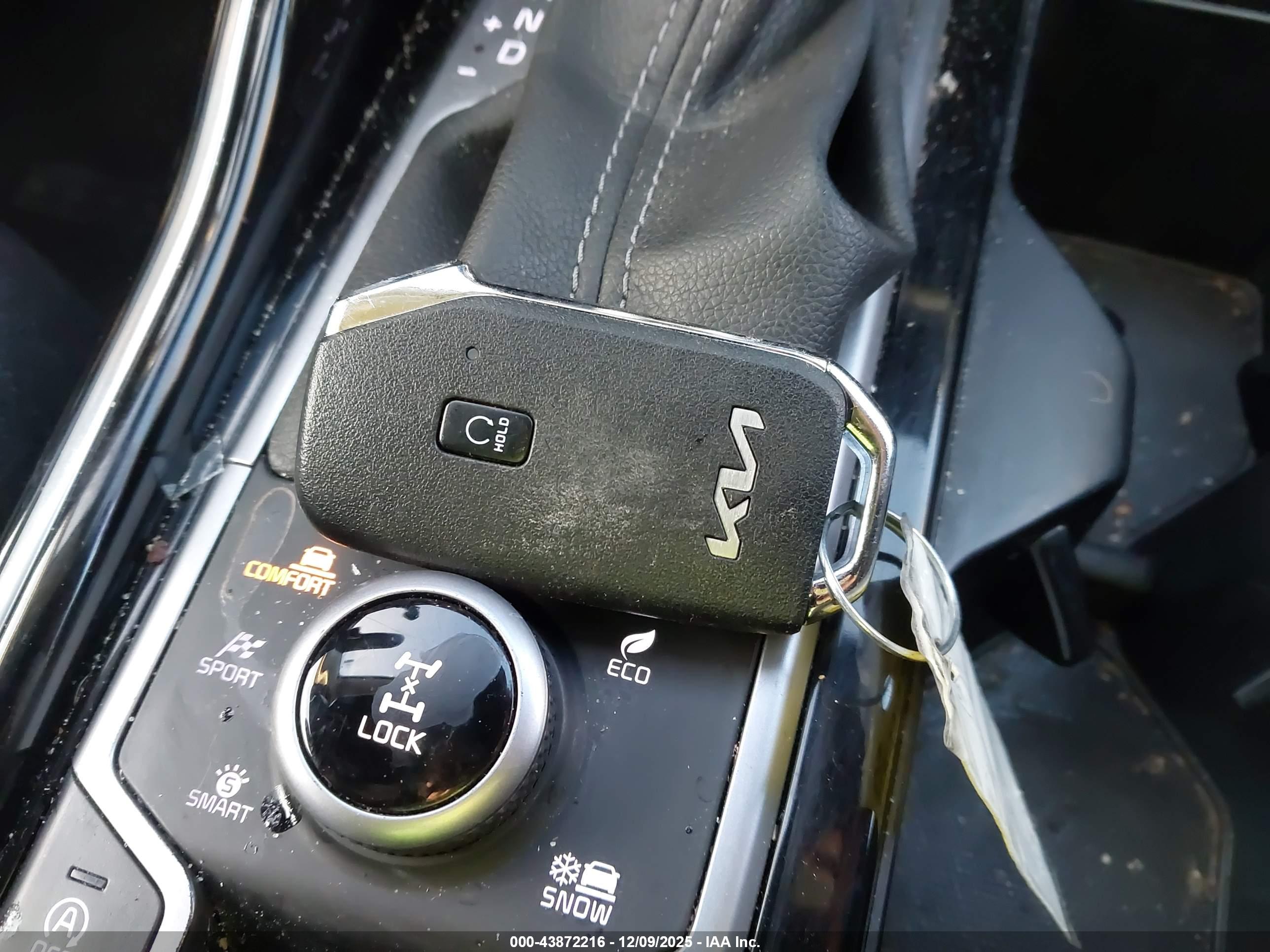 KIA SORENTO image 11