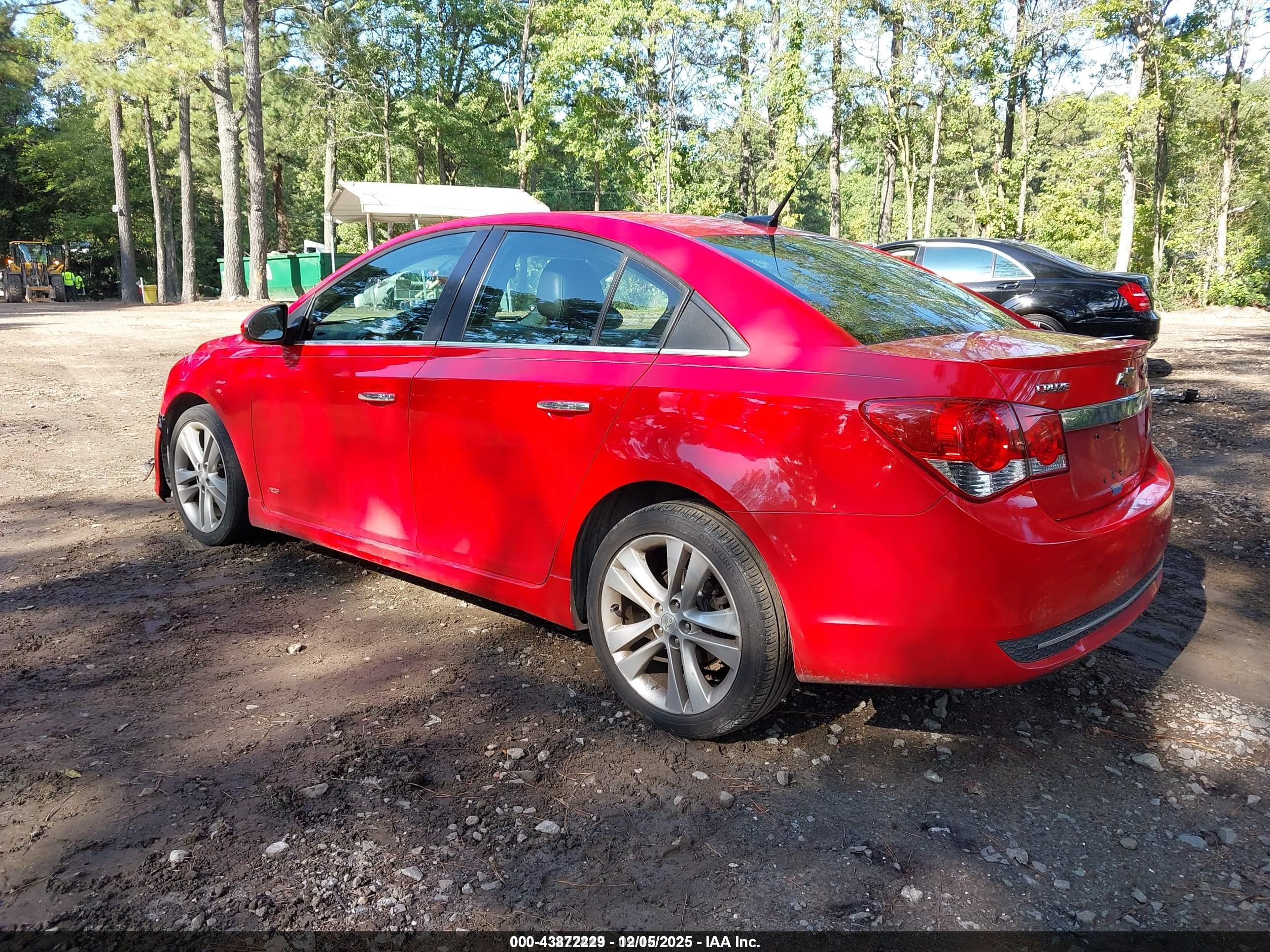 CHEVROLET CRUZE image 3