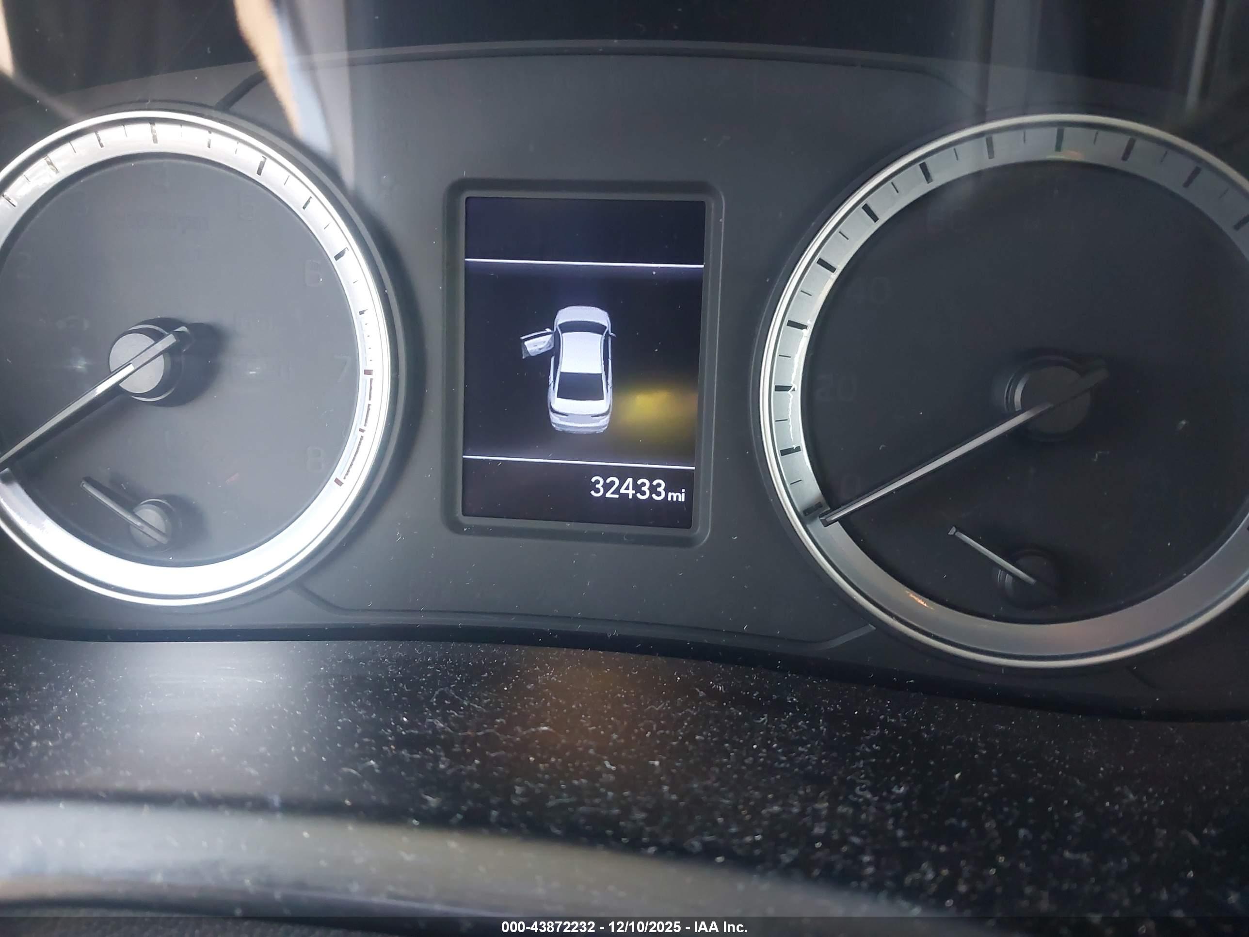 HYUNDAI SONATA image 7