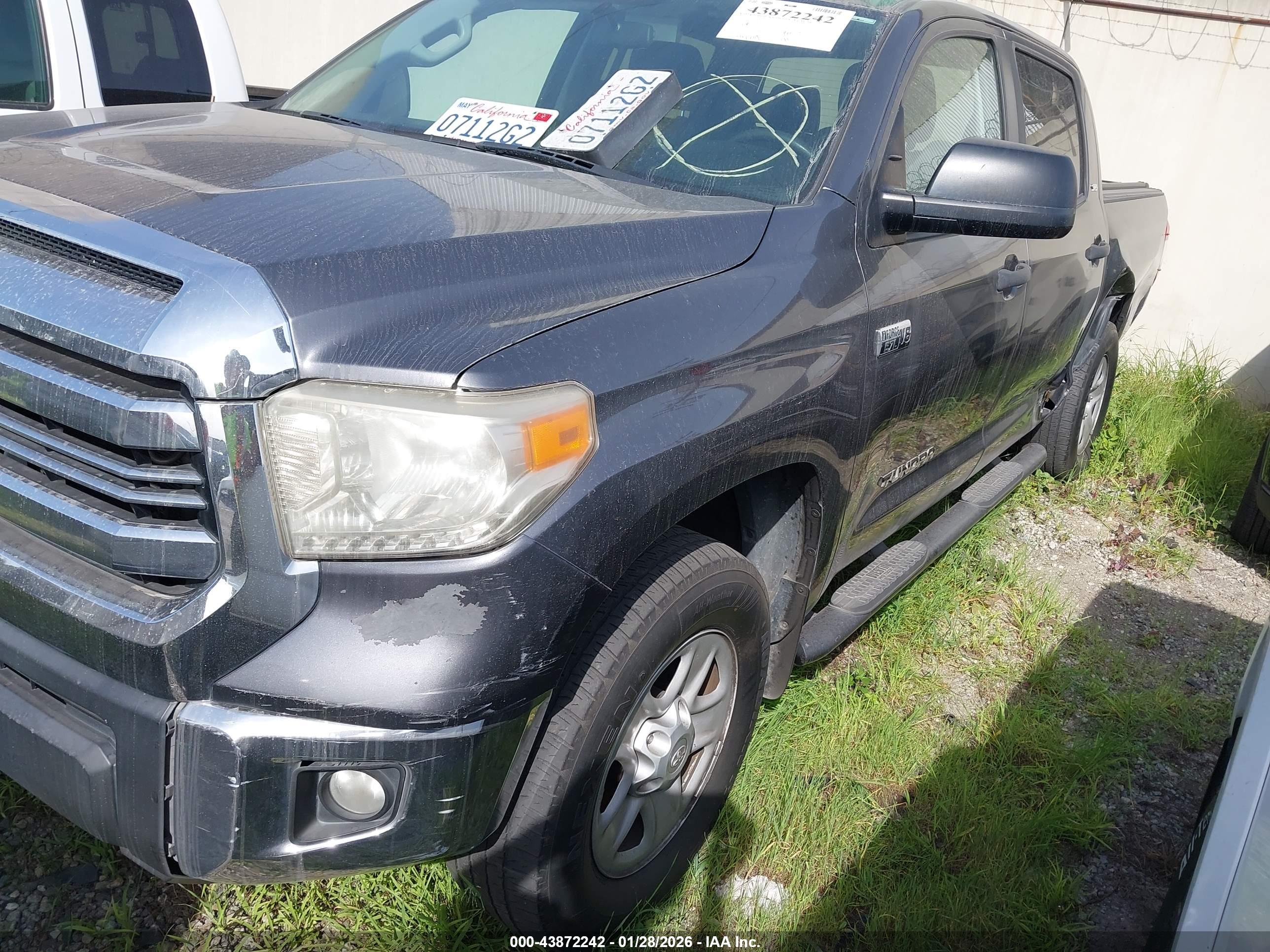 TOYOTA TUNDRA image 2